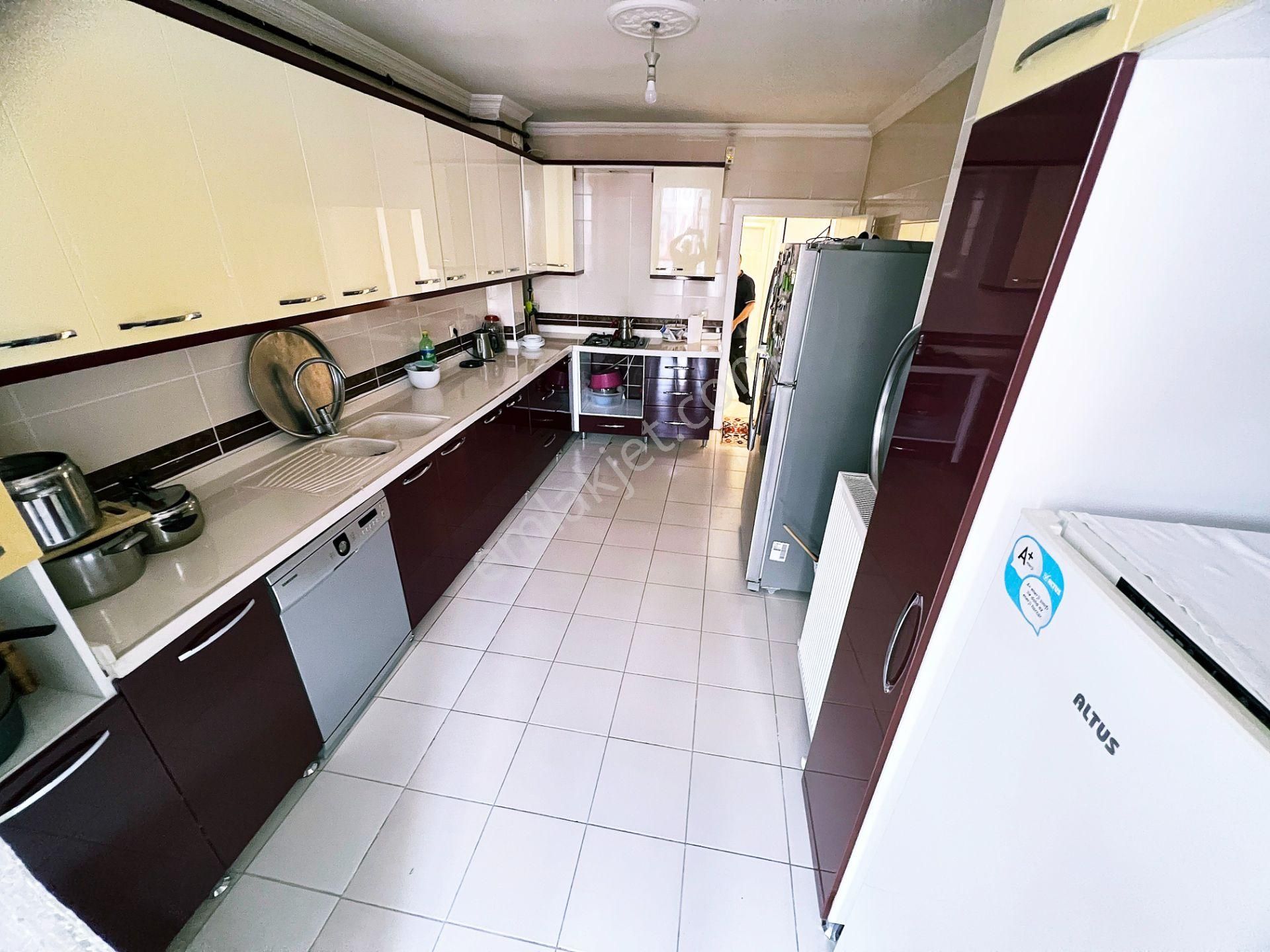 Cihandan Sancaktepe Mah Göbeği 4+1 Manzaralı Acil Satlık Dubleks - Görsel 6