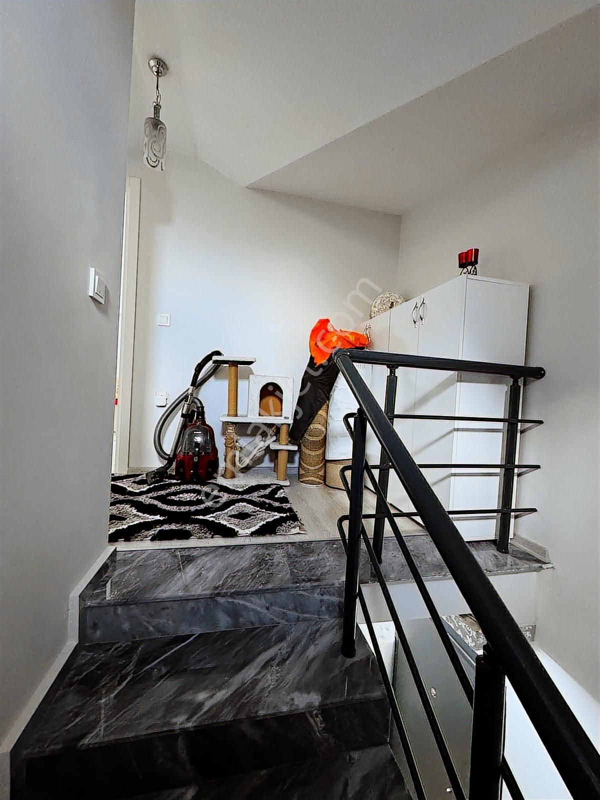 Dalaman Merkezde Kapalı Mutfak 3+1 Dubleks Daire - Görsel 25