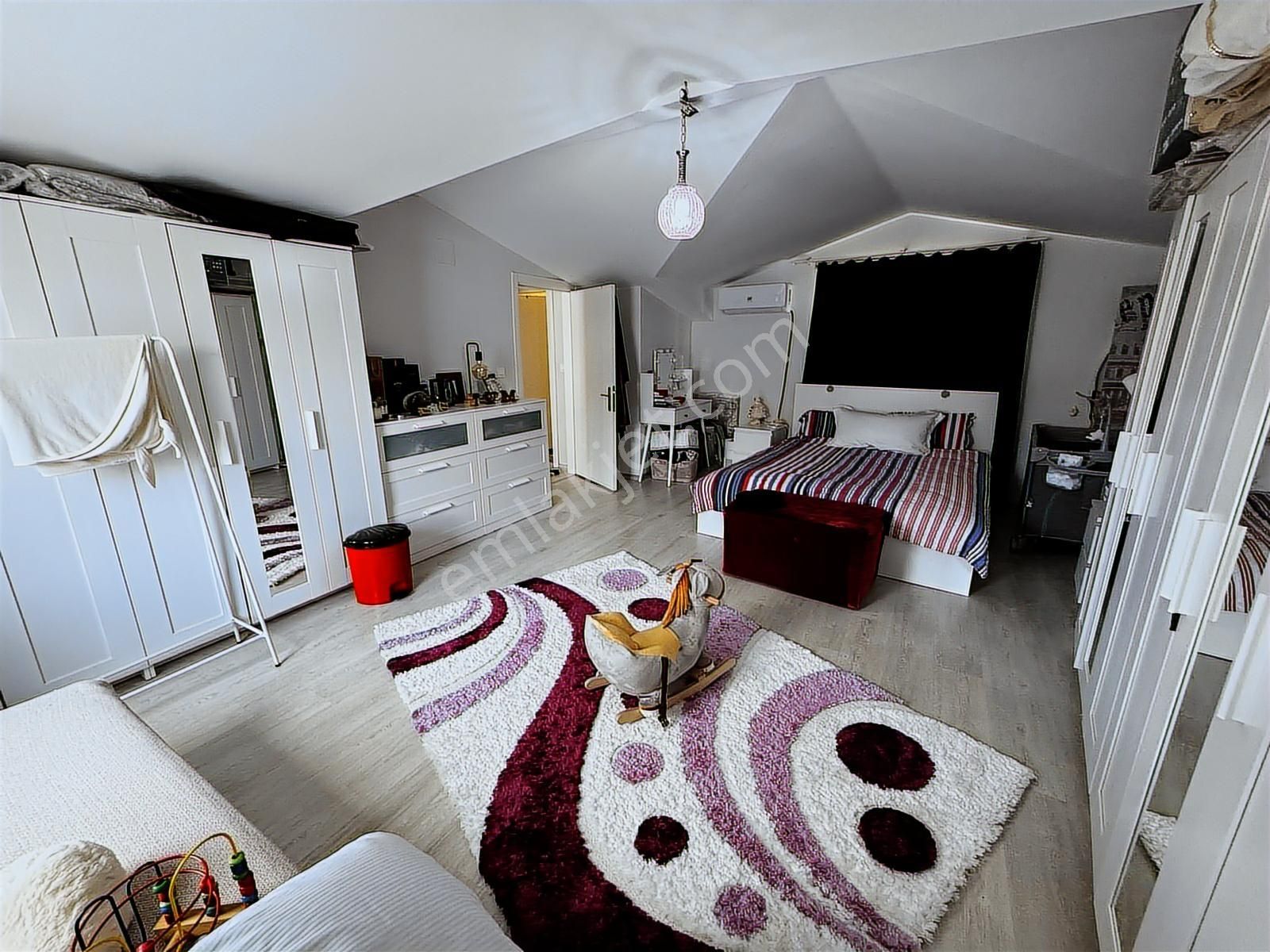 Dalaman Merkezde Kapalı Mutfak 3+1 Dubleks Daire - Görsel 17