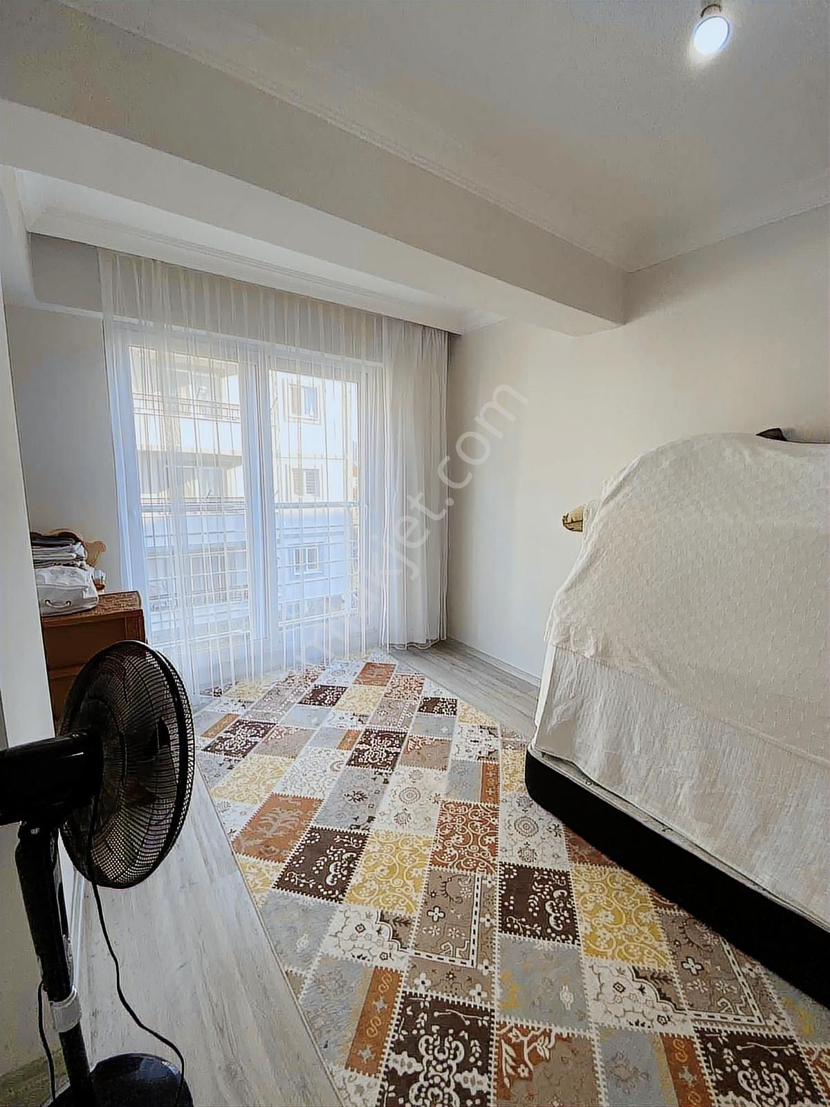 Altıntas Mah 1+1 Eşyalı Asansörlü Satılık Daire - Görsel 2