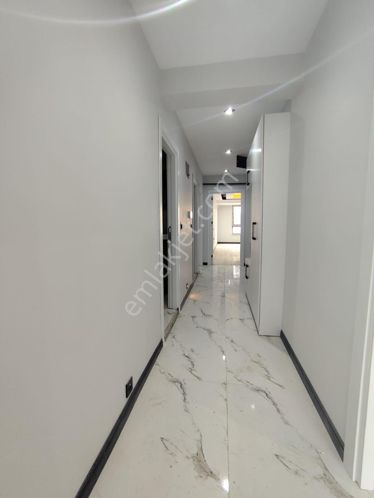 Çamlıca Mahallesi Gündüz Ökçün Yakını Sıfır 120m2 2adet Satılık 2+1 - Görsel 11