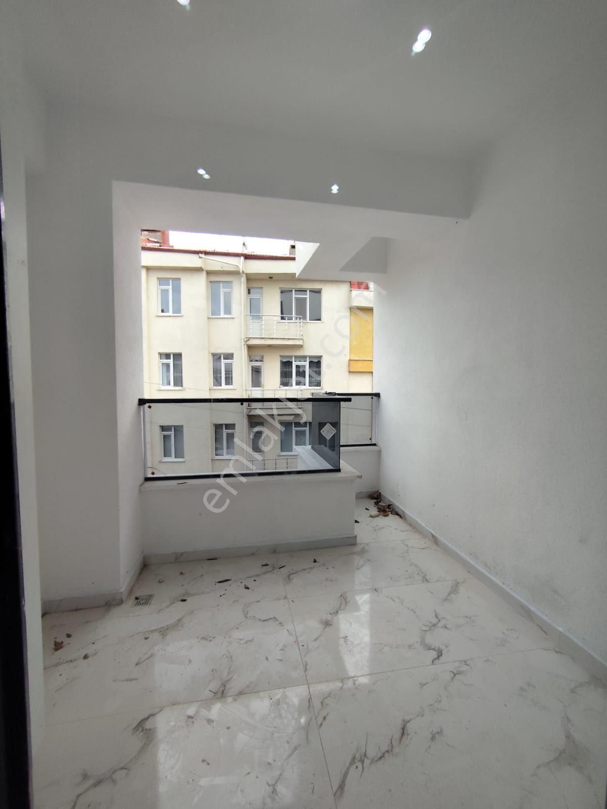 Çamlıca Mahallesi Gündüz Ökçün Yakını Sıfır 120m2 2adet Satılık 2+1 - Görsel 3