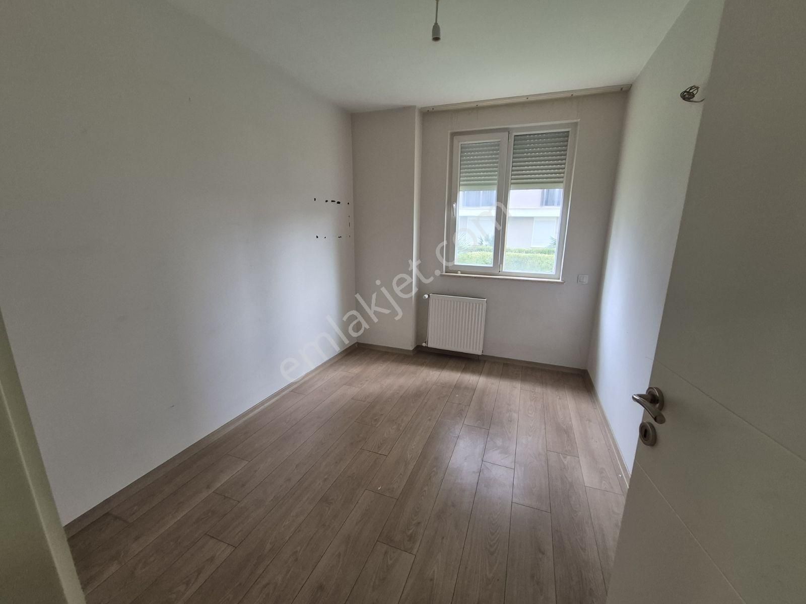 Yeni Emek Mah.de Site İçerisinde Havuzlu Doğalgazlı Giriş 2+1 - Görsel 5