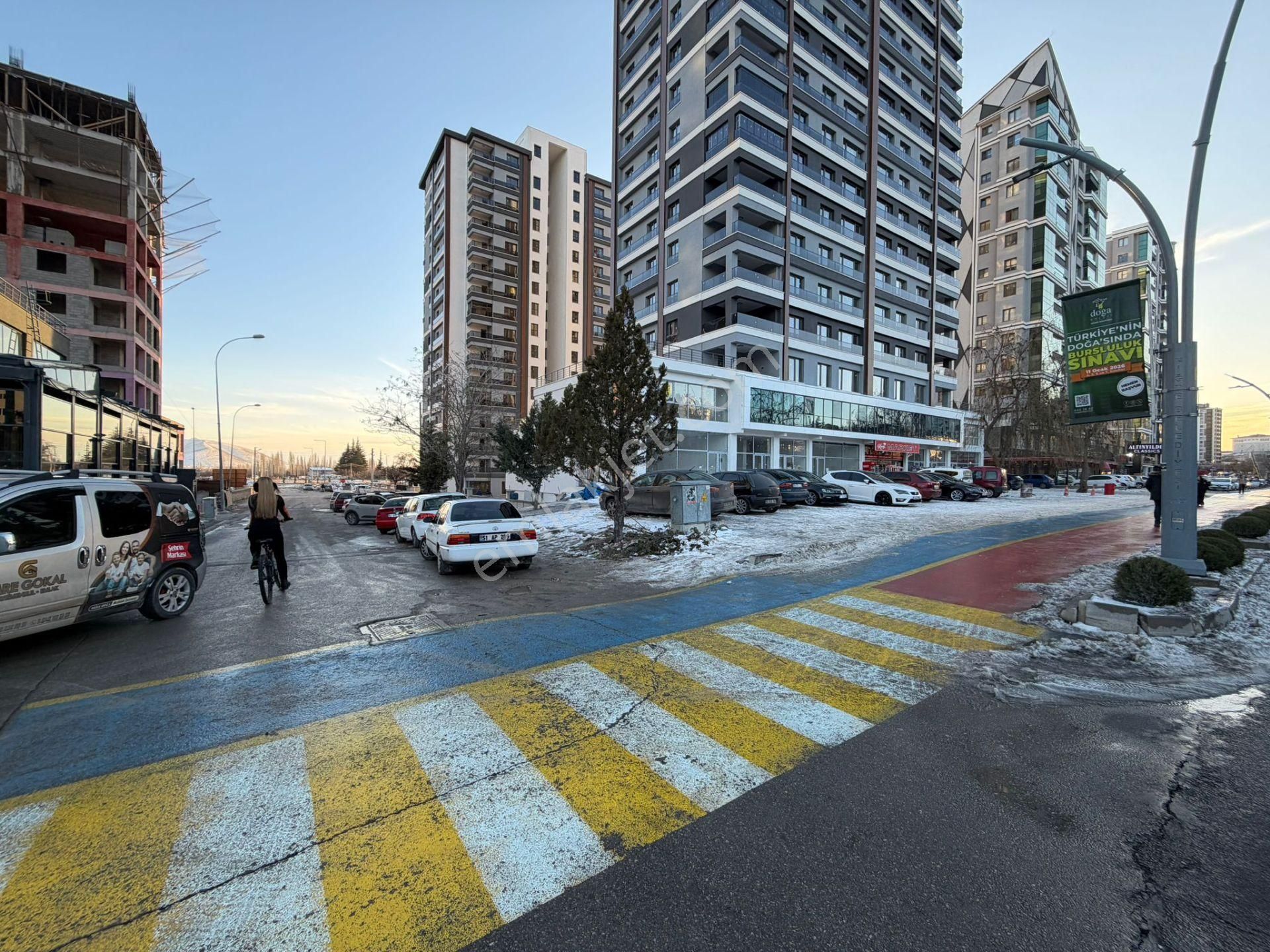 E.gökal Bor Yoluna Cephe Mackbear Cafe Yanı 4+1 Lüx Yapılı Daire - Görsel 27