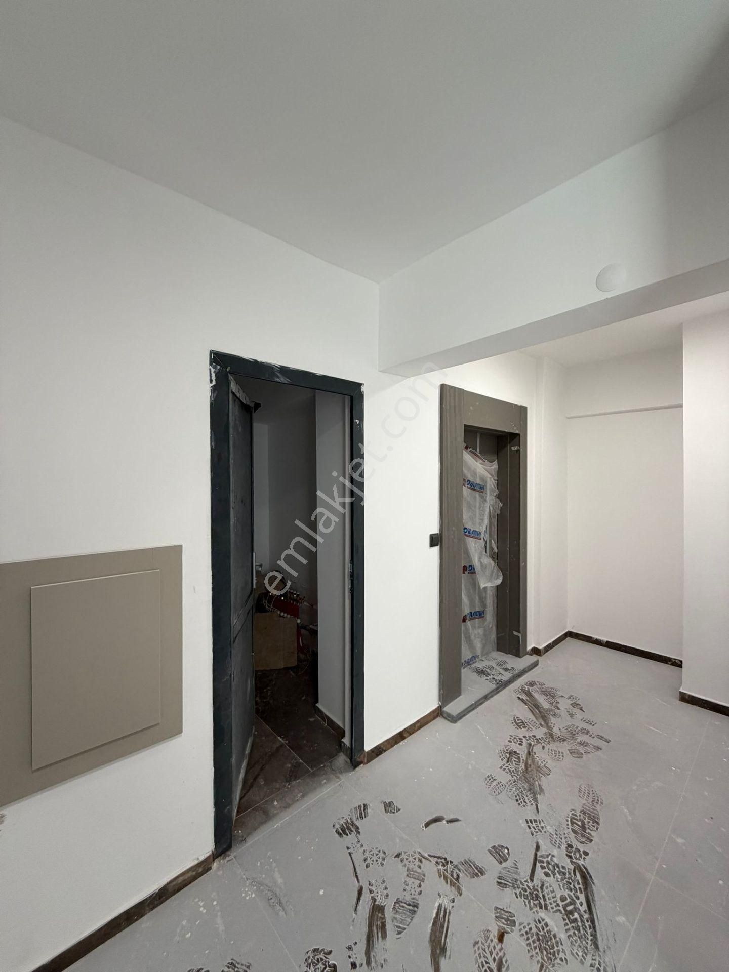 E.gökal Bor Yoluna Cephe Mackbear Cafe Yanı 4+1 Lüx Yapılı Daire - Görsel 24