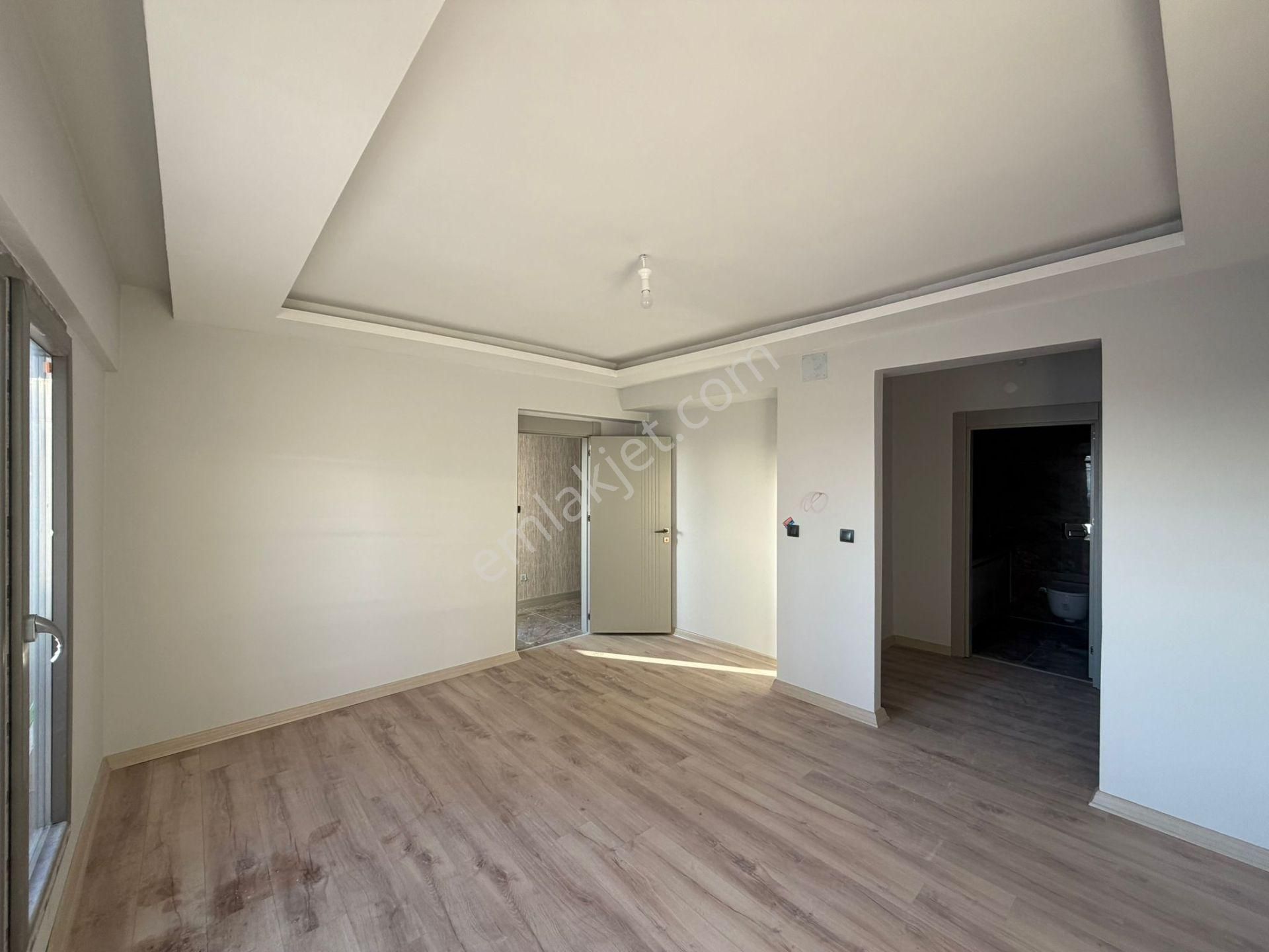 E.gökal Bor Yoluna Cephe Mackbear Cafe Yanı 4+1 Lüx Yapılı Daire - Görsel 15