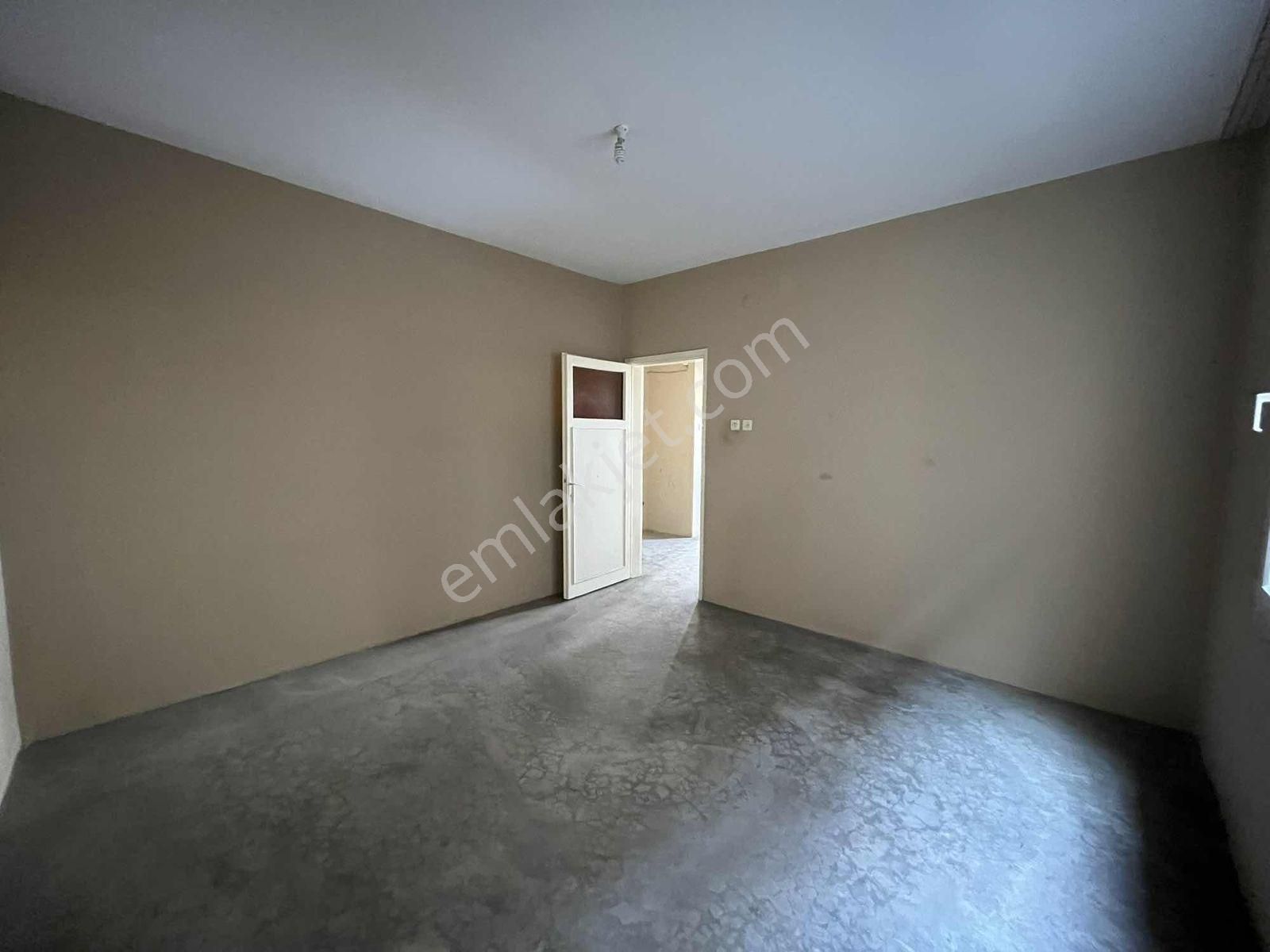 Adana Yüreğir Özgür Mahallesi 3 Katlı Satılık Müstakil Ev - Görsel 31