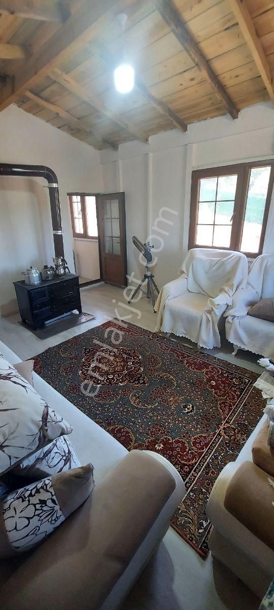 Acil Sahibinden Çatalca Başakköyde Köy İçi Arsa Parasına 1+0 Ev - Görsel 10