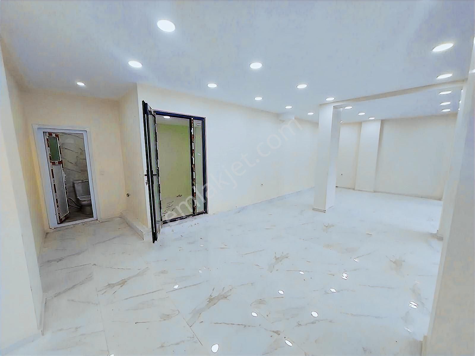 Sahibinden Arnavutköy Yunus Emrede Kiralık 150 Mt Dükkan - Görsel 5