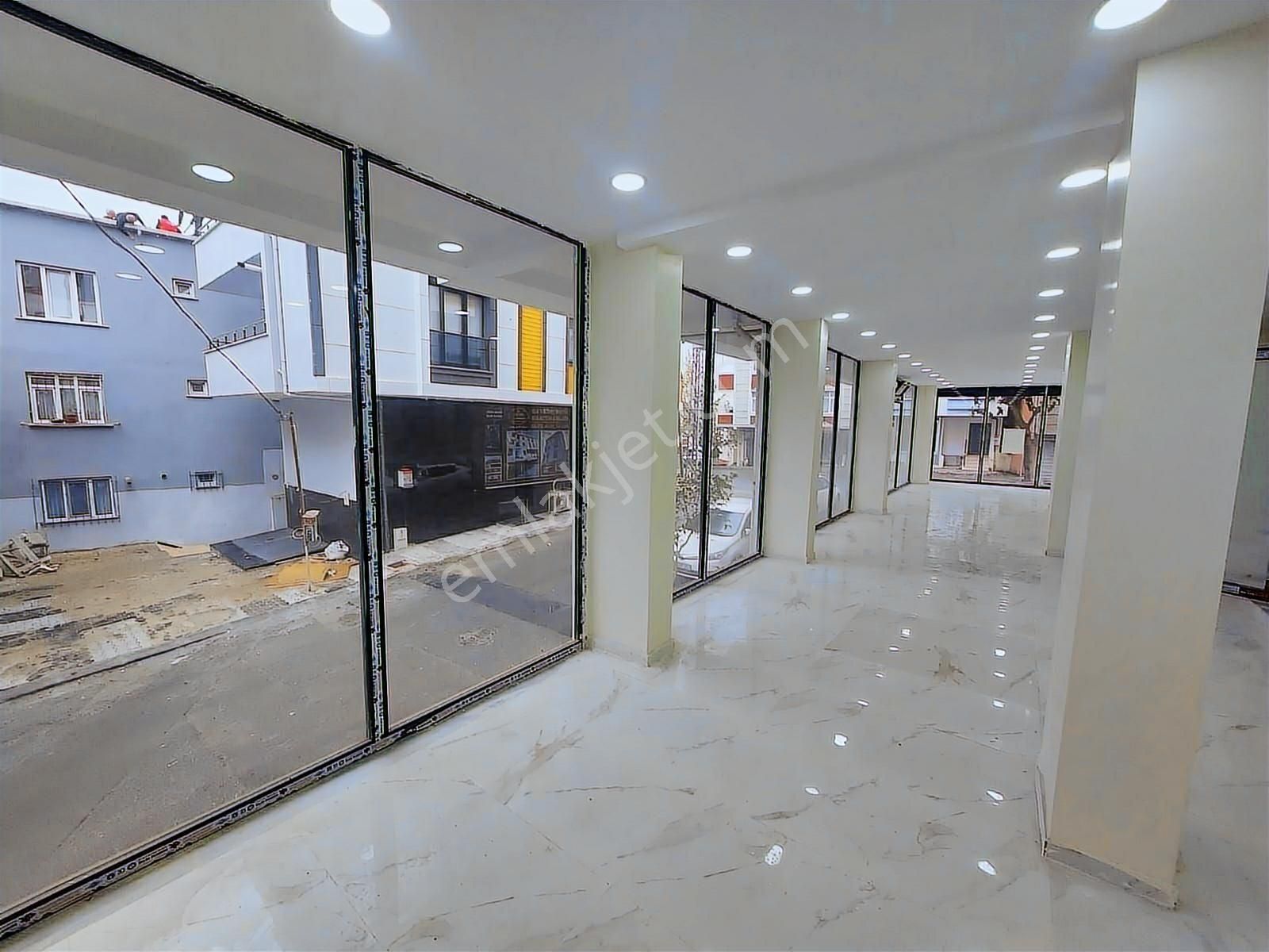 Sahibinden Arnavutköy Yunus Emrede Kiralık 150 Mt Dükkan - Görsel 13