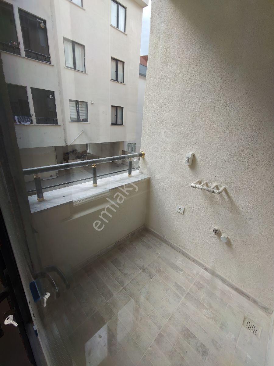 Has Evim Yapıdan Karlıbayırda Nisan Ayı Teslm 5 Oda Ters Dubleks - Görsel 27