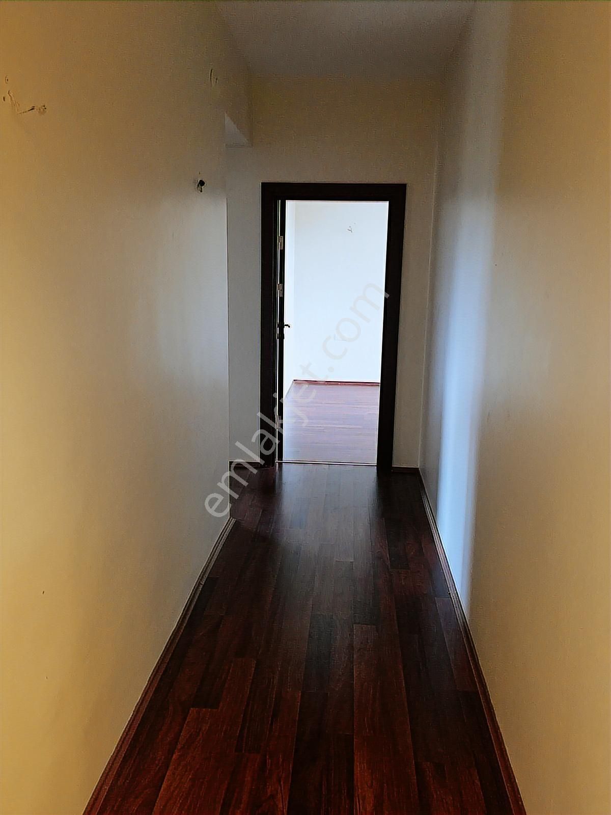 Başkan Emlaktan Satılık Batıkent Hasbahçe Evlerinde 3+1 Daire - Görsel 8