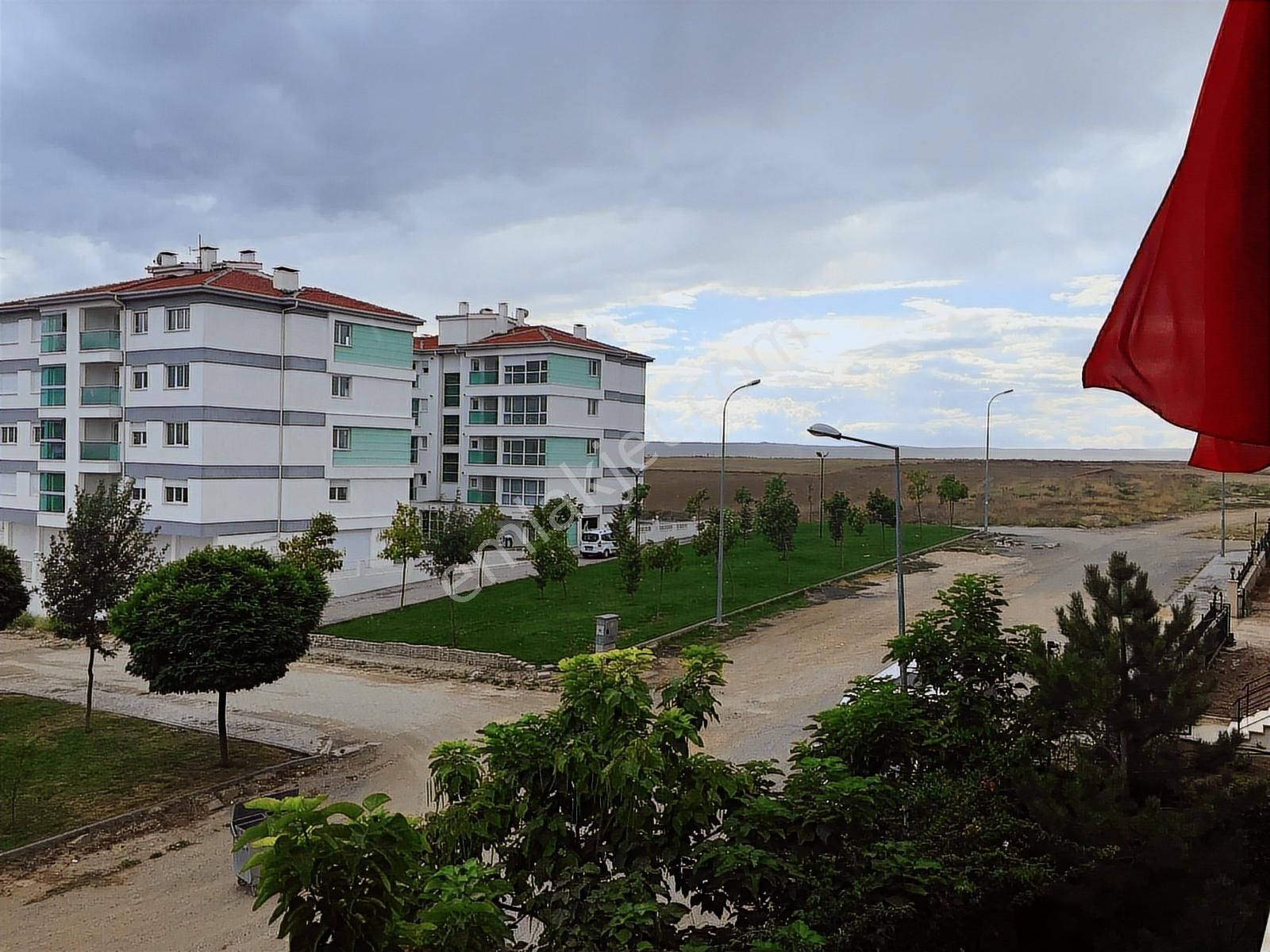 Başkan Emlaktan Satılık Batıkent Hasbahçe Evlerinde 3+1 Daire - Görsel 23