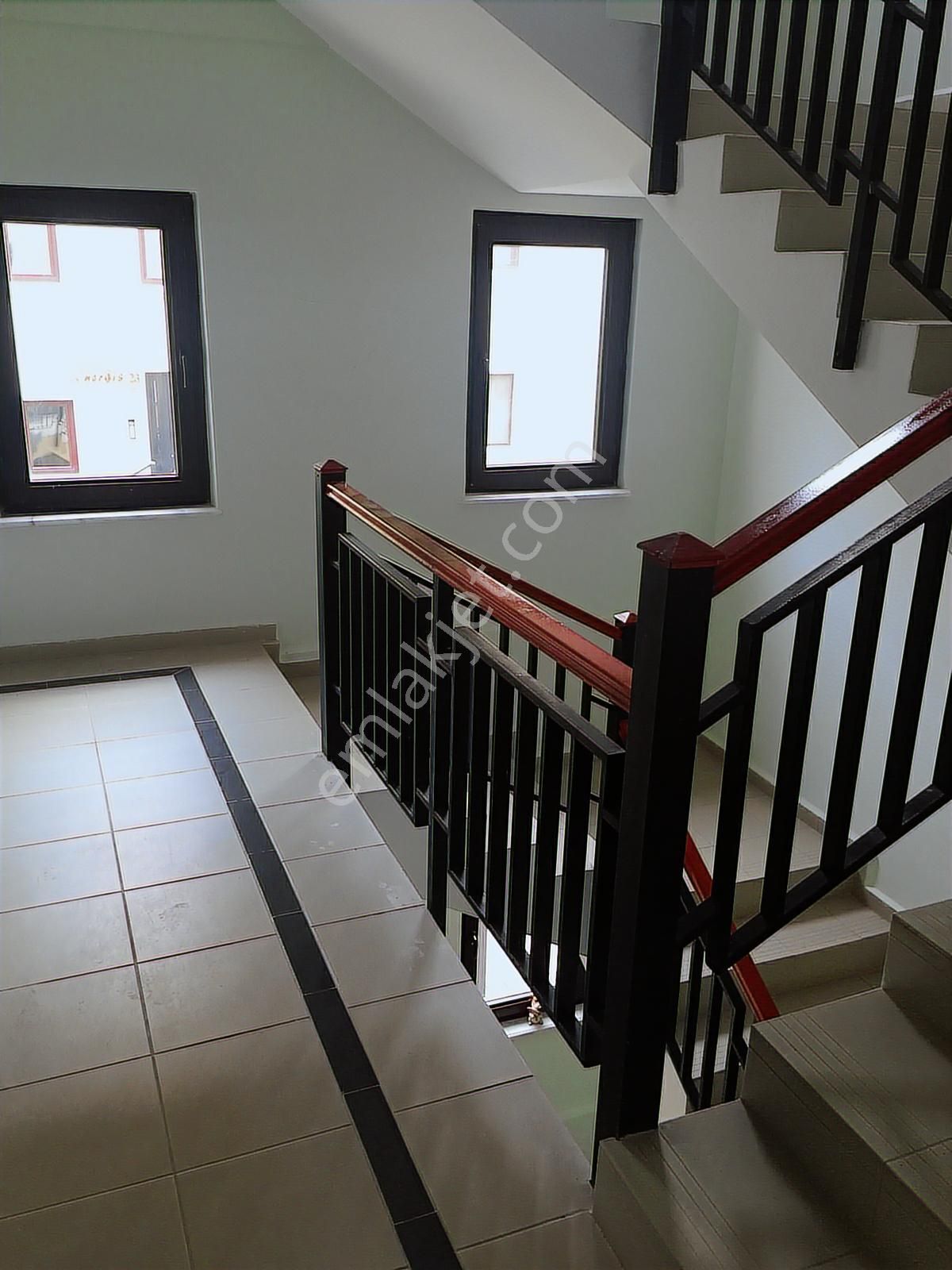 Başkan Emlaktan Satılık Batıkent Hasbahçe Evlerinde 3+1 Daire - Görsel 9