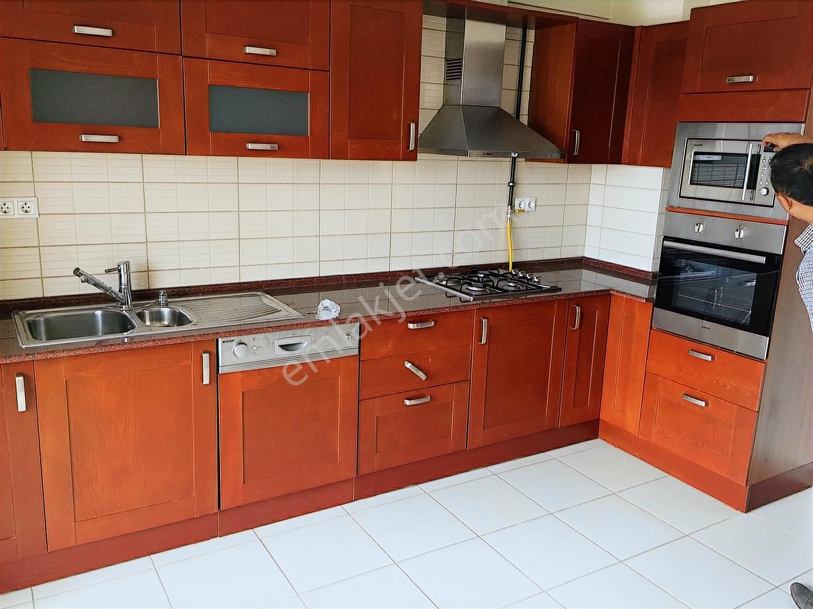 Başkan Emlaktan Satılık Batıkent Hasbahçe Evlerinde 3+1 Daire - Görsel 21