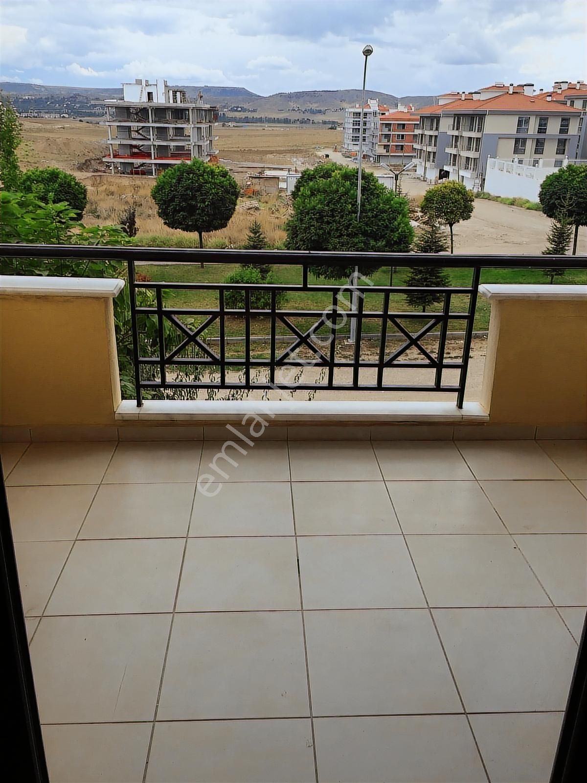 Başkan Emlaktan Satılık Batıkent Hasbahçe Evlerinde 3+1 Daire - Görsel 15