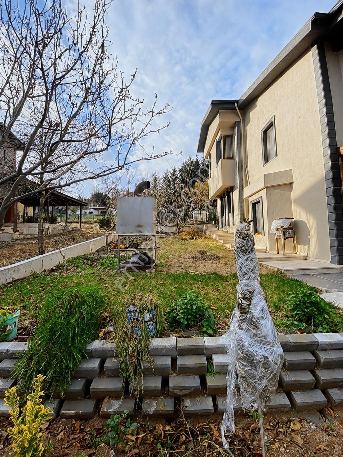 Çorlu Esetçede 900m2 Arsa İçine Kurulu 5+2 Dubleks Satılık Villa - Görsel 12