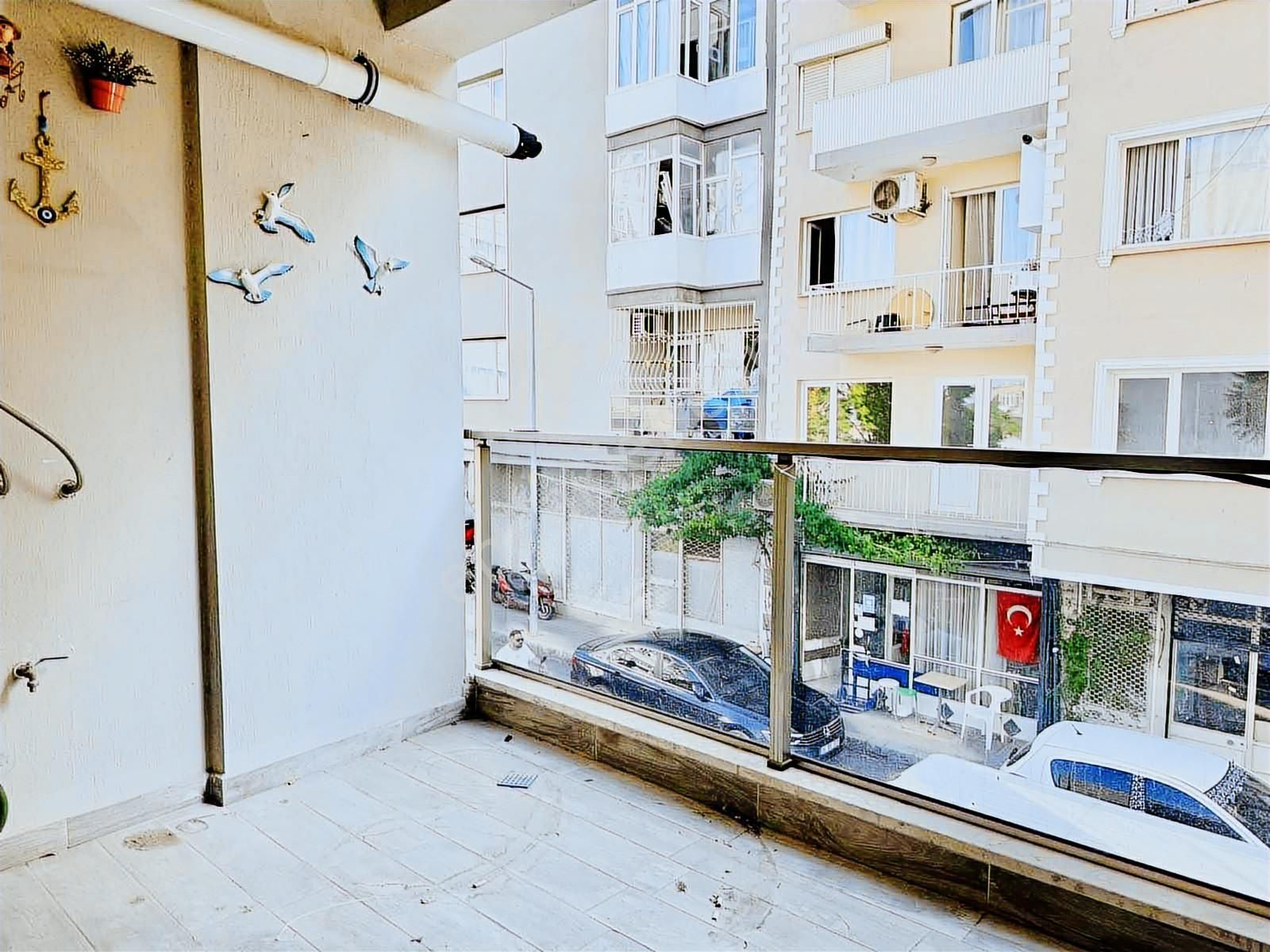 Esenlik Mah. 3+1 142 M2 Otoparklı Asansörlü 6 Yıllık Daire - Görsel 14