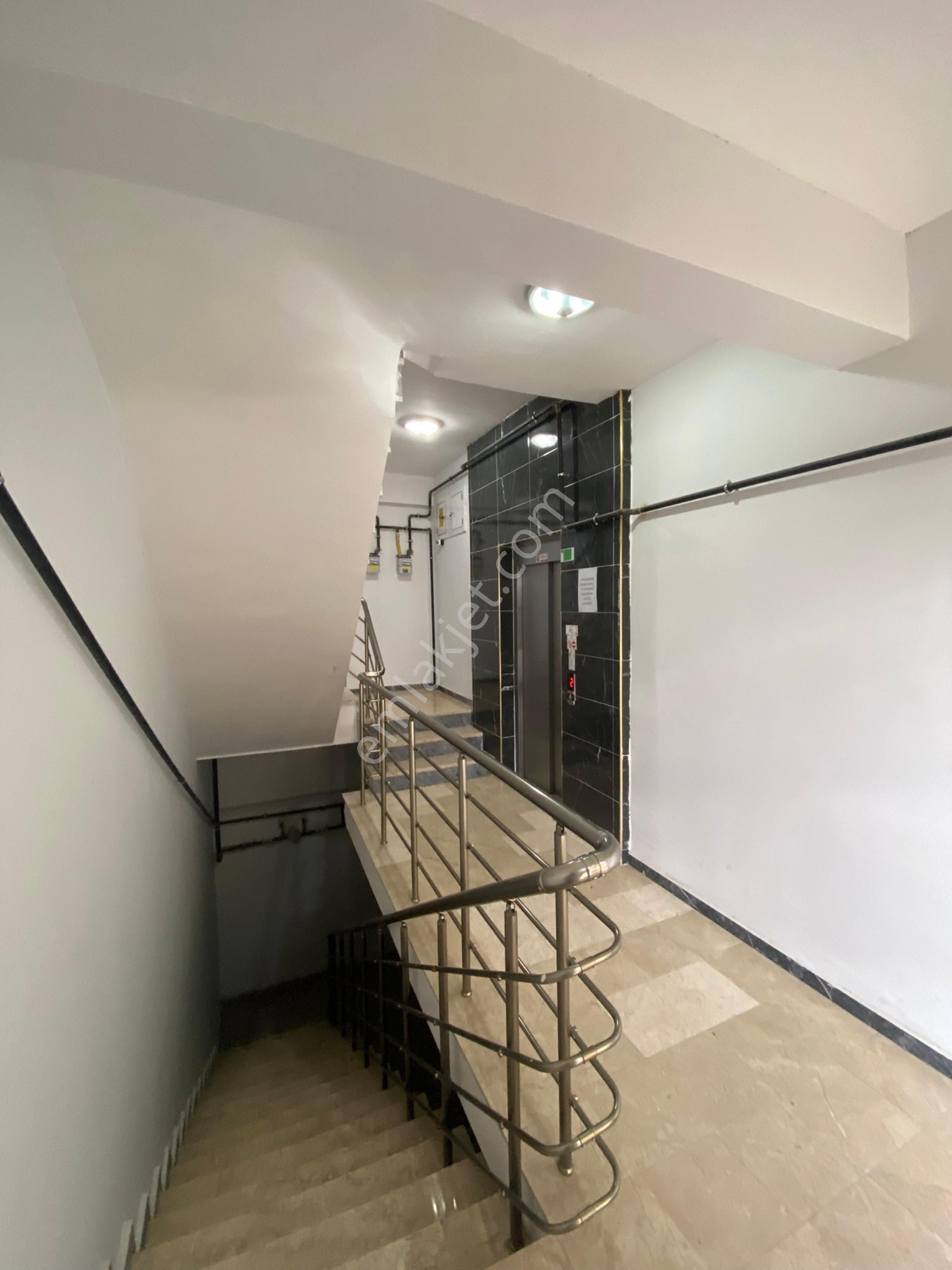 Yasin Güler Den Uluırmak Mah Satılık 2+1 Arakat Geniş Daire - Görsel 28