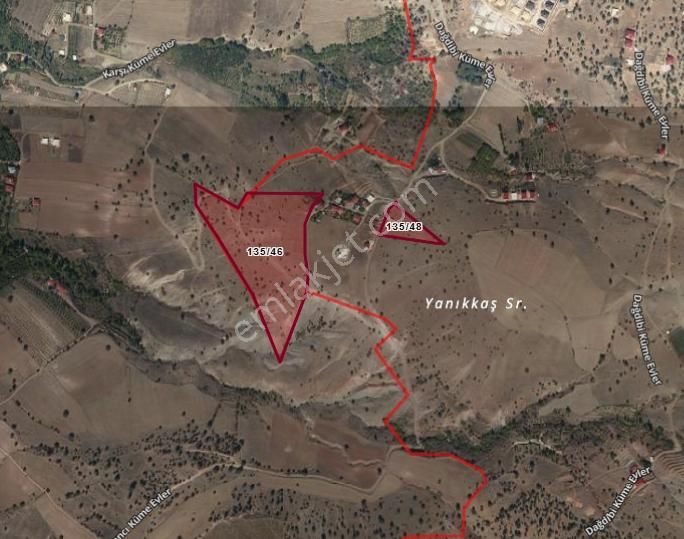 Pozantıda Otoyola Yakın Konumda Güneş Alan Tarlalar