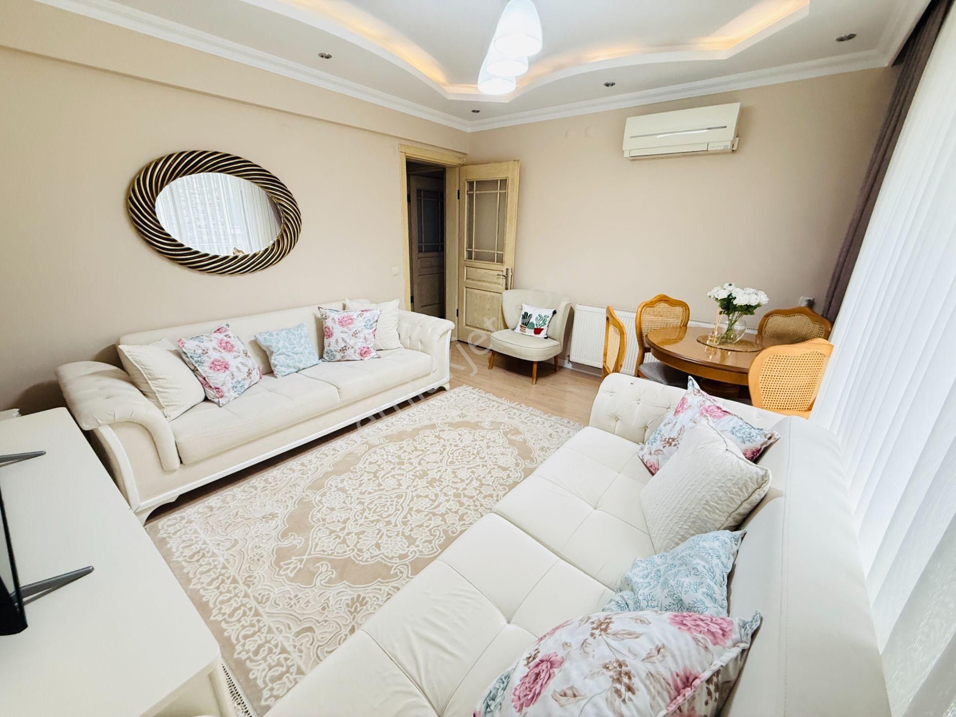 Karşıyaka Şemiklerde İzbana Yakın Çift Cepheli Satılık 2+1 Daire - Görsel 4