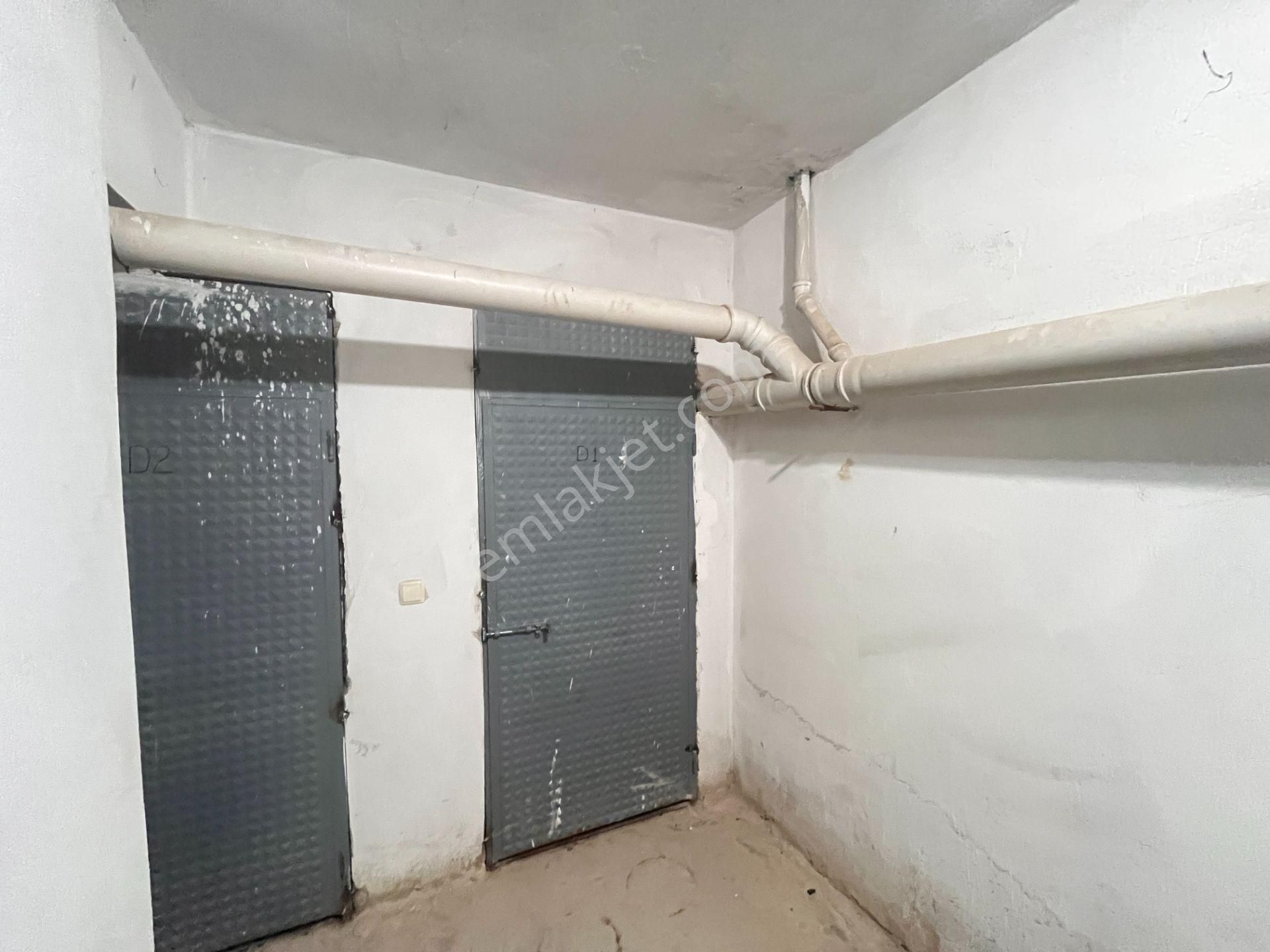 Karşıyaka Şemiklerde İzbana Yakın Çift Cepheli Satılık 2+1 Daire - Görsel 33