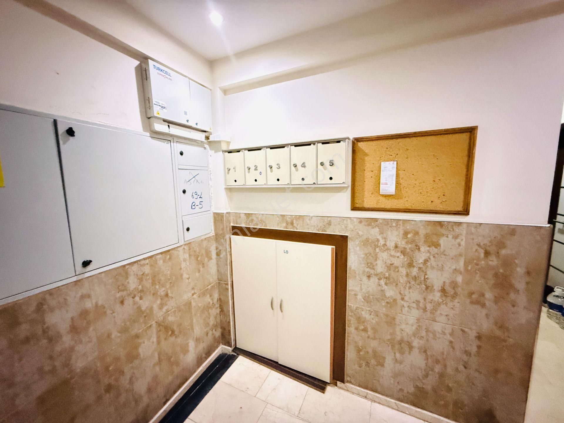 Karşıyaka Şemiklerde İzbana Yakın Çift Cepheli Satılık 2+1 Daire - Görsel 30