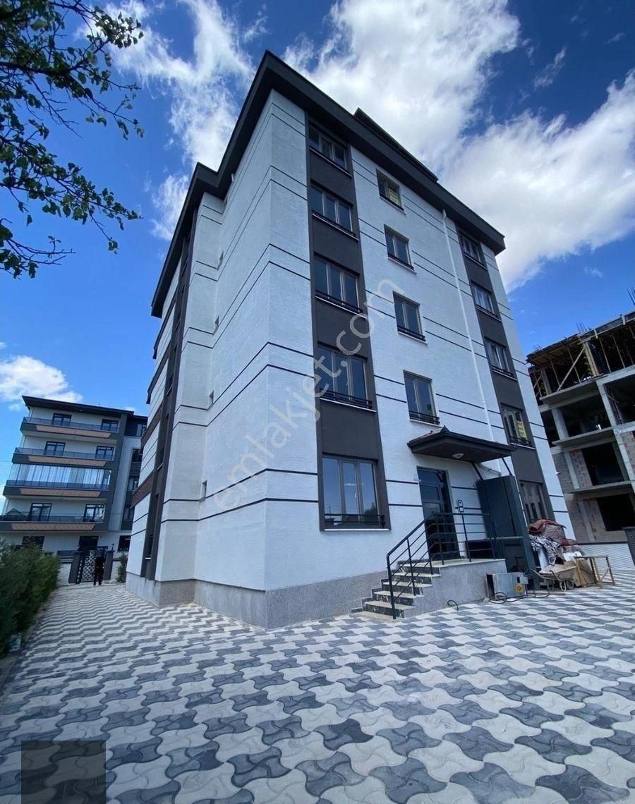 Meram Uluğbeyde Satılık 2+1 Daireler - Görsel 20