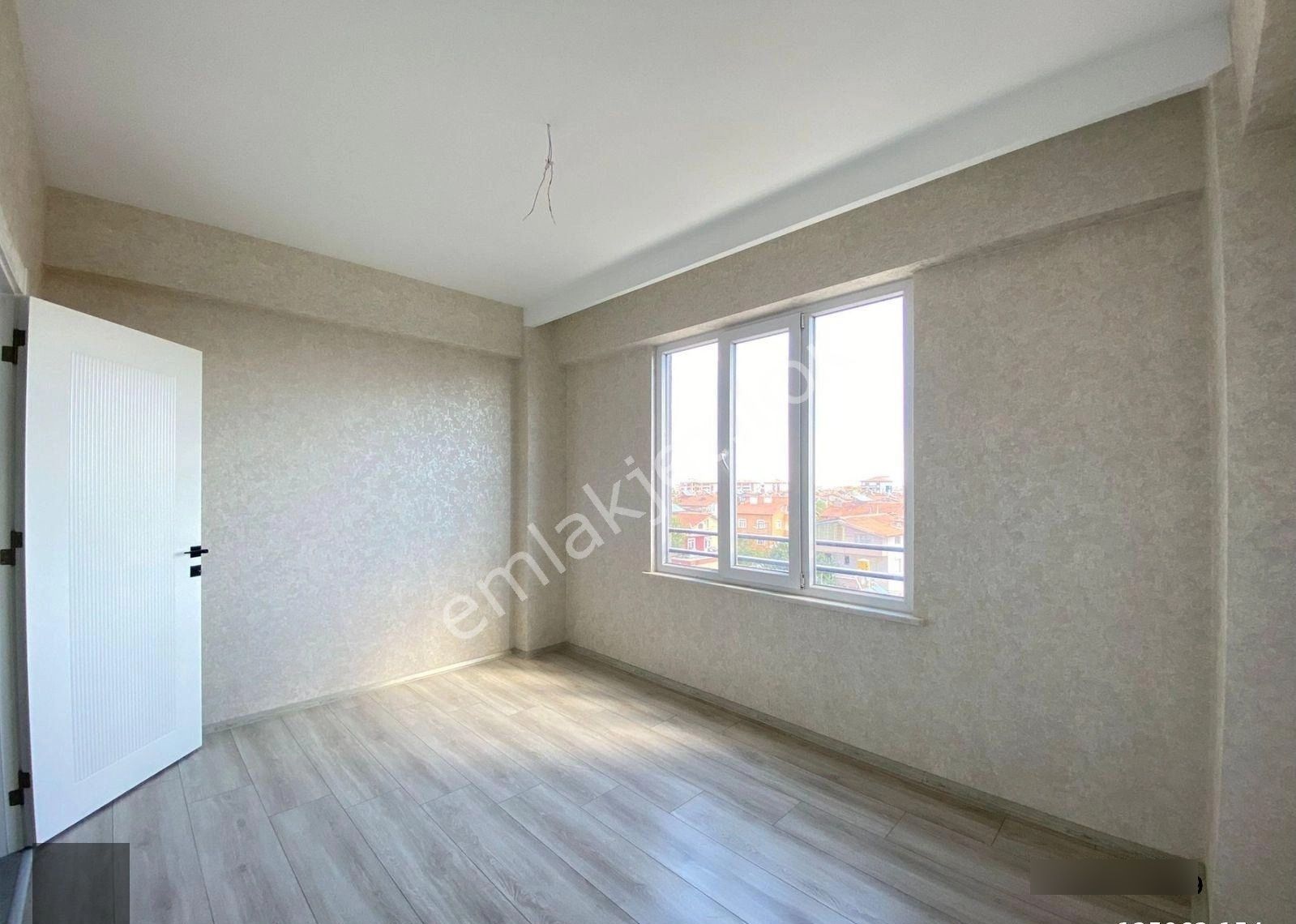 Meram Uluğbeyde Satılık 2+1 Daireler - Görsel 2