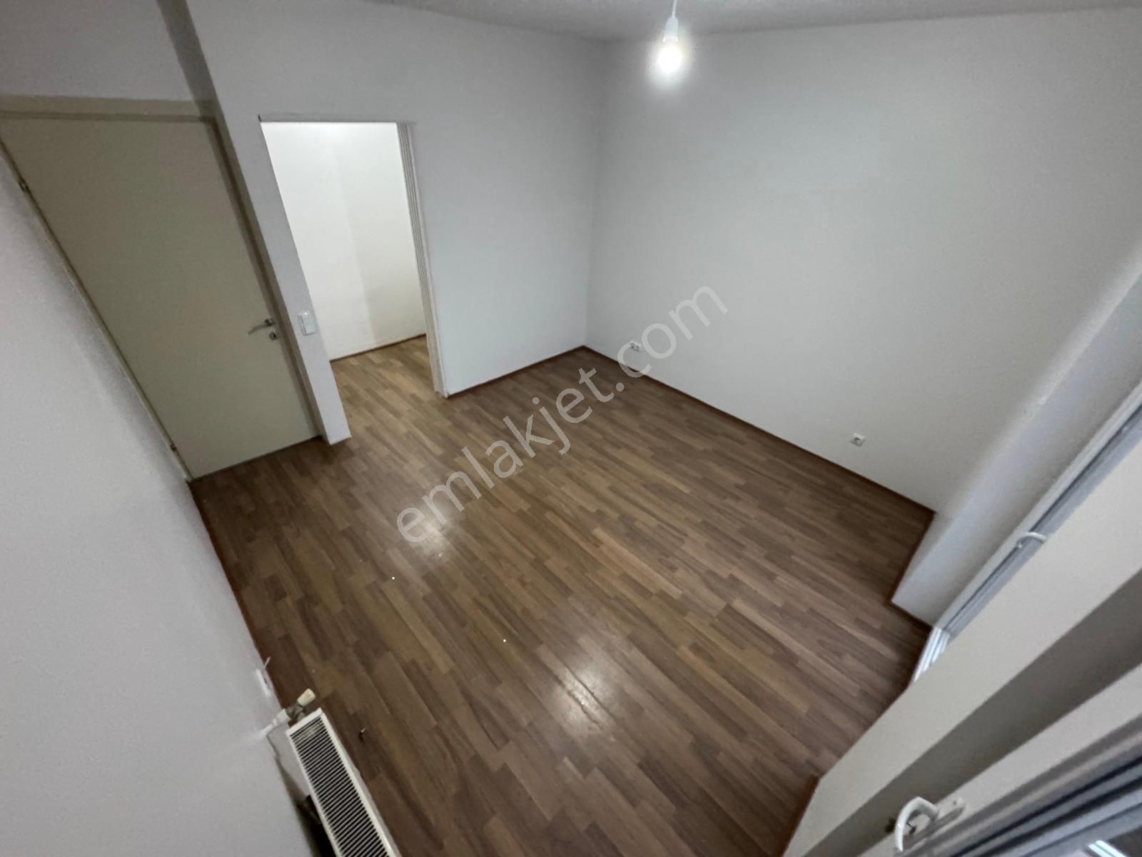 Akçay Köşemden Havuzlu Ön Cephe Ara Kat 2+1 Satılık Daire - Görsel 13