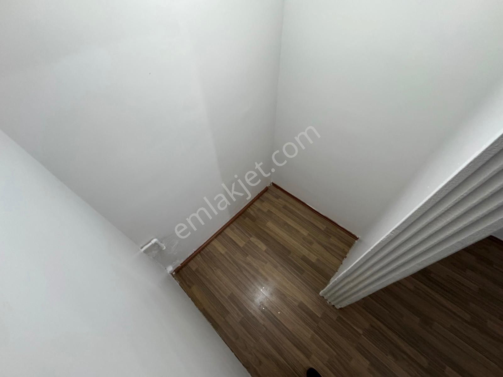 Akçay Köşemden Havuzlu Ön Cephe Ara Kat 2+1 Satılık Daire - Görsel 14