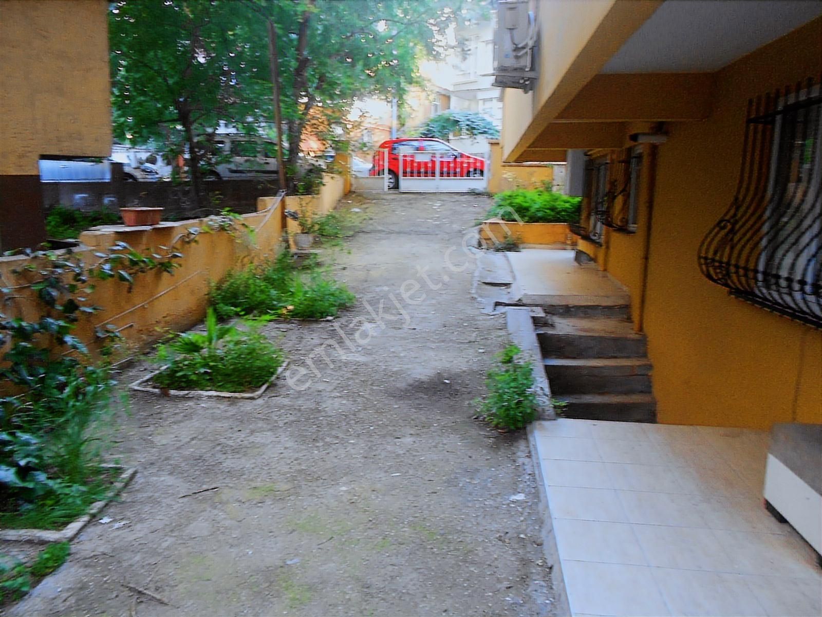 Bakırköy Kartaltepe De 65m2 1+1 Bahçe Katı Dışardan Düz Giriş - Görsel 10