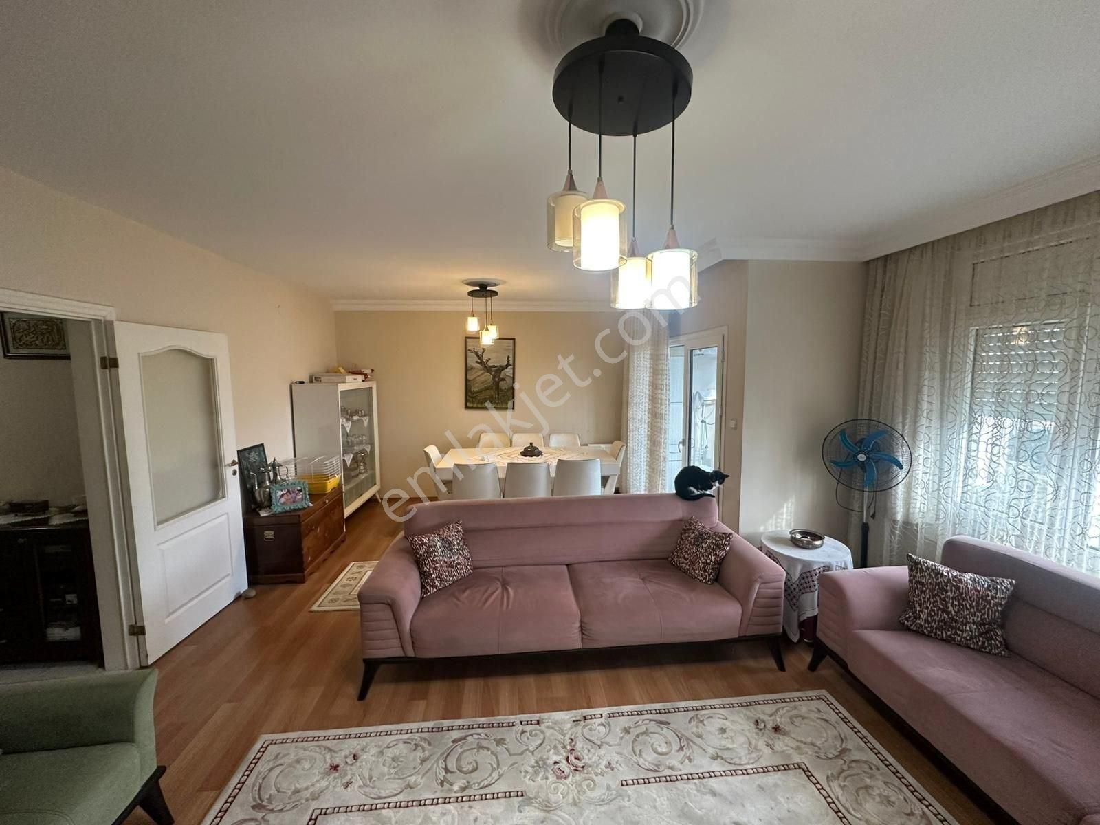 Beylikdüzü Yakuplu Marmara İhlas Marmara Evleri 1.kısım Da 130 M2 3+1 Temiz Satılık Daire - Görsel 18