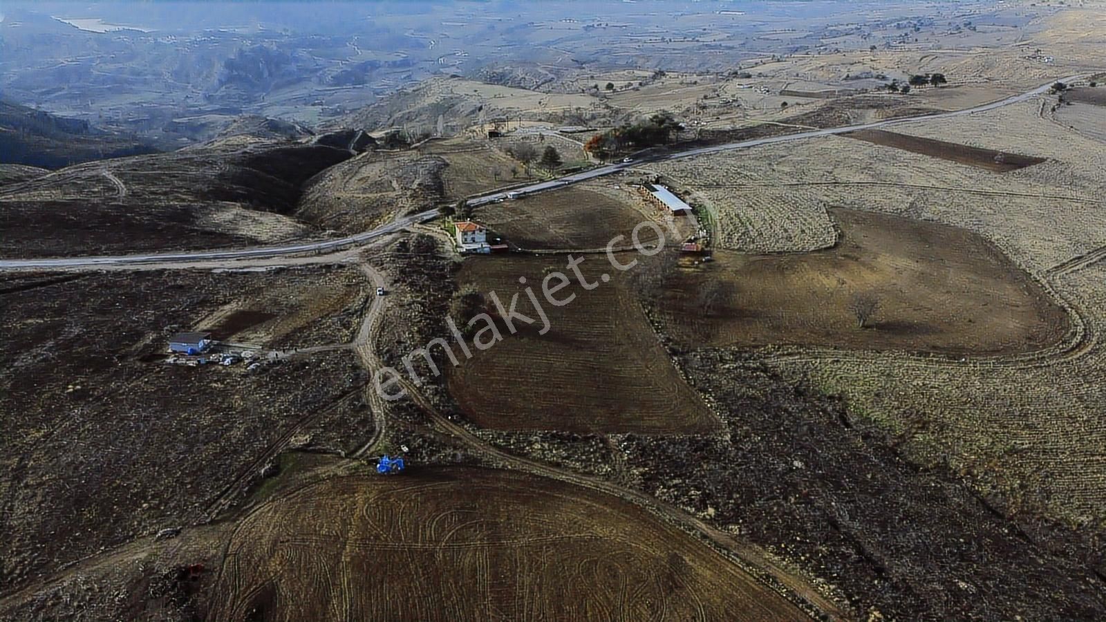Boğaz Manzaralı Elektiriği Yolu Olan Kupon Arazi - Görsel 3