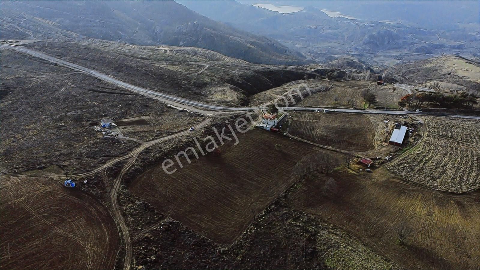 Boğaz Manzaralı Elektiriği Yolu Olan Kupon Arazi - Görsel 29