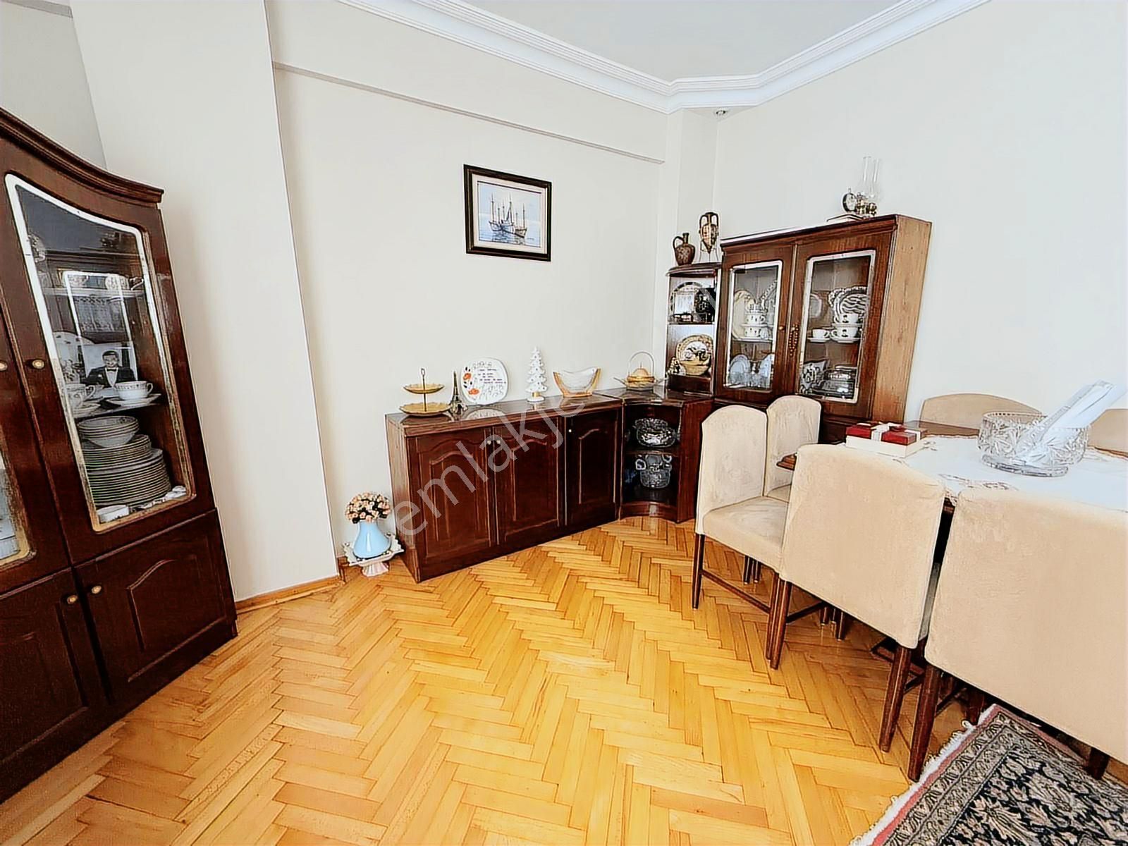 Cumhuriyette Kiralık 3+1 Geniş Mutfak, Masrafsız Daire - Görsel 6