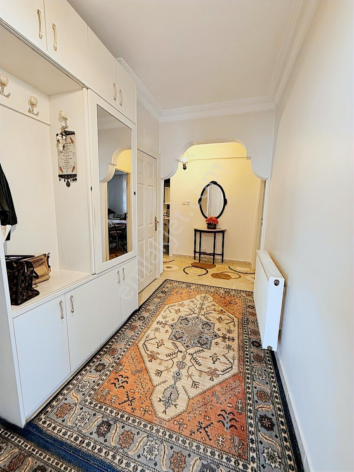 Cumhuriyette Kiralık 3+1 Geniş Mutfak, Masrafsız Daire - Görsel 11