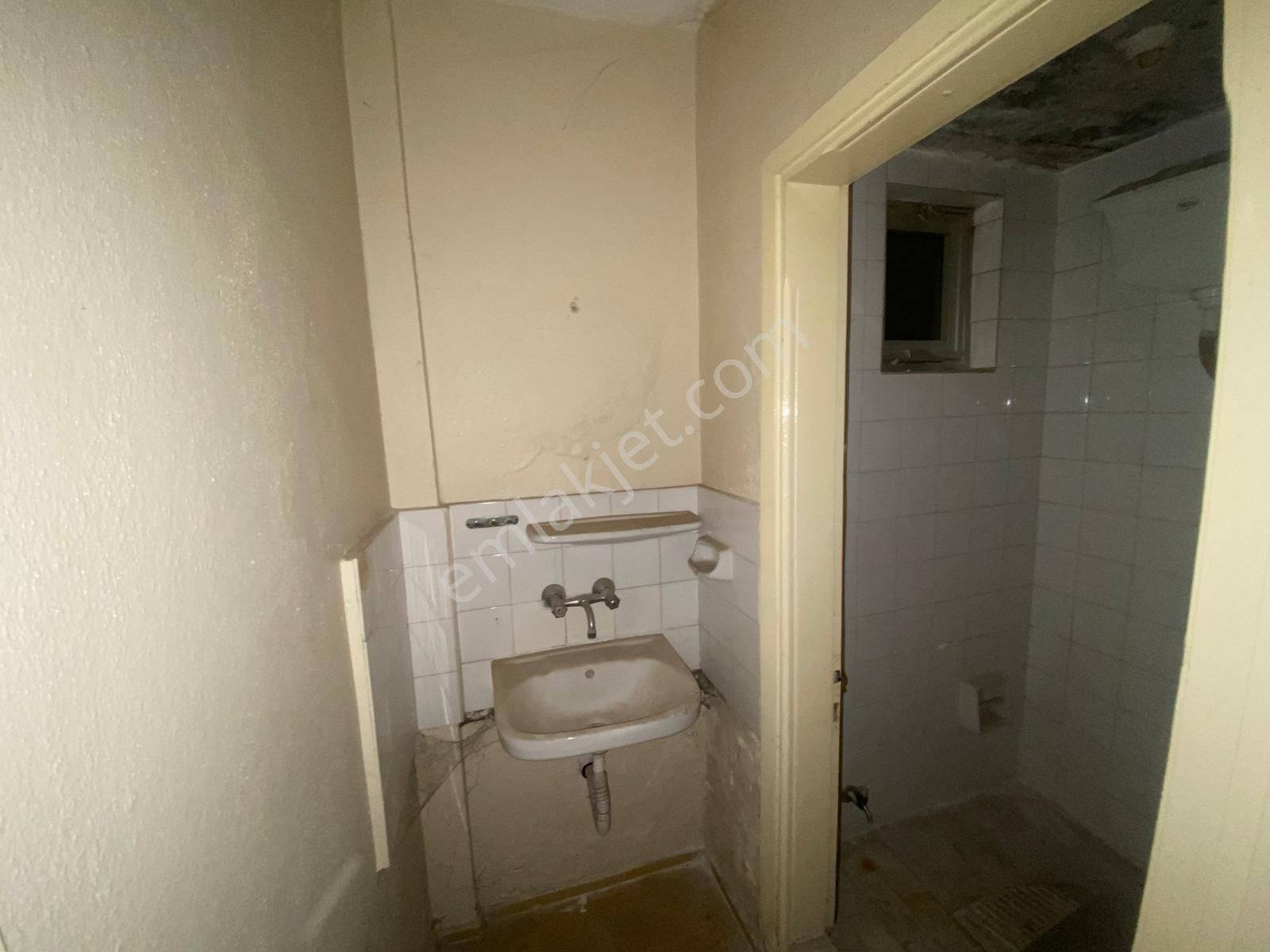 Borsem'den Akhisar Merkezde Satılık 3+1 Doğalgazlı Daire 2 - Görsel 7