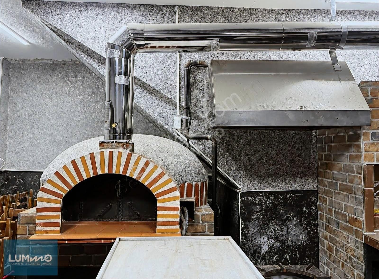 Lummodan Seyranbağları Umut Mahallesinde Satılık Al-işlet Dükkan