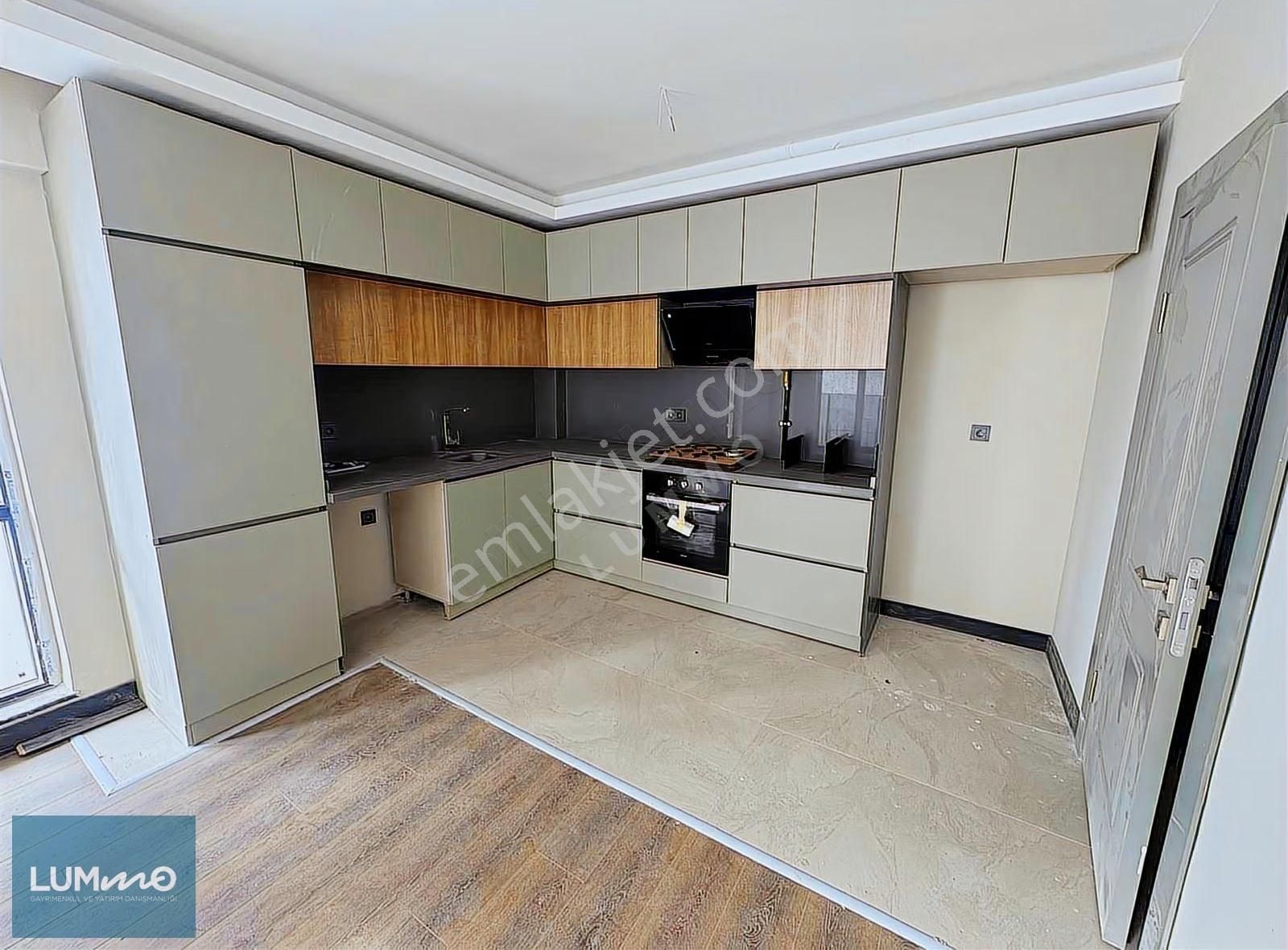 Lummo'dan Gazi Mahallesinde Sıfır Amerikan Mutfaklı 2+1 - Görsel 9
