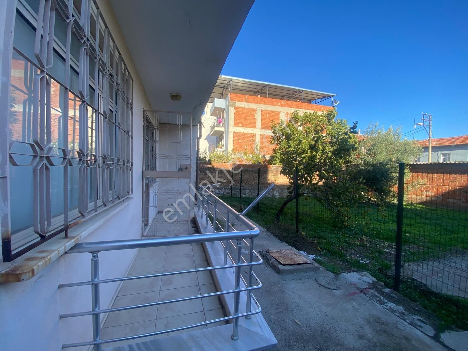 Borsem'den Akhisar Merkezde Satılık 3+1 Doğalgazlı Daire - Görsel 4