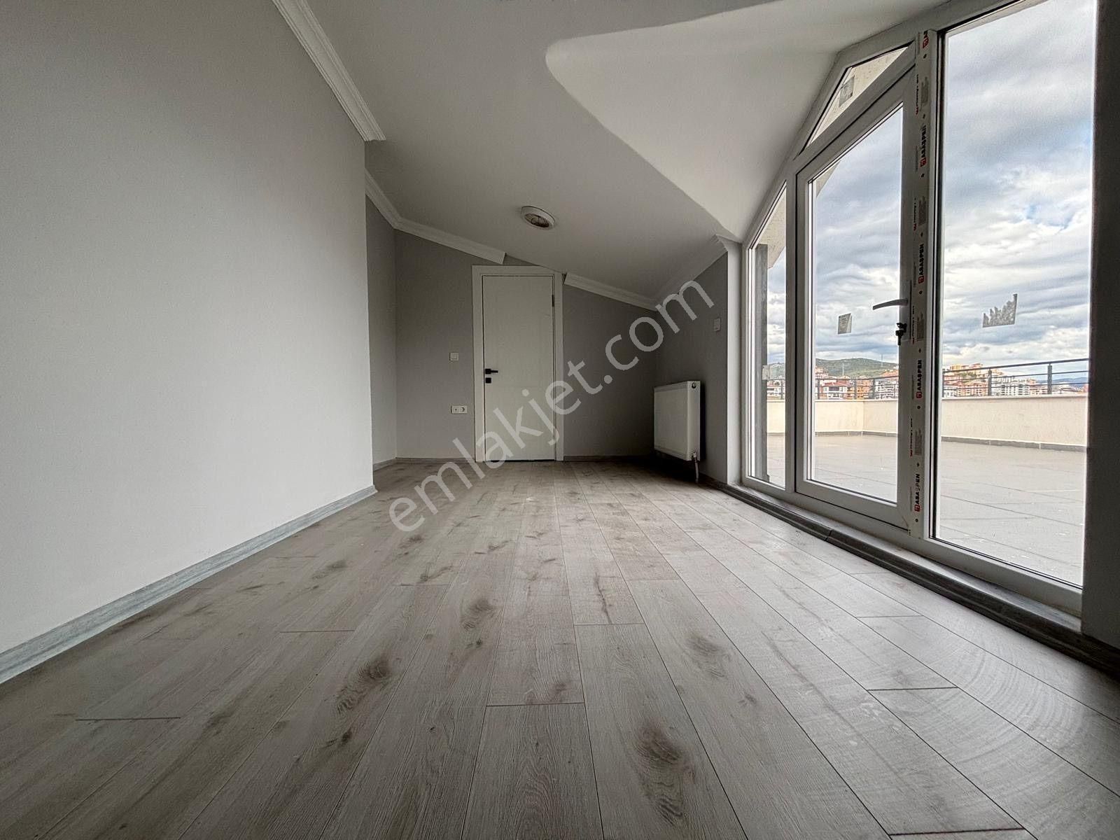 ▀▄mera Emlaktan Kadıköy Mh Ultralüx Sıfır 3+1 166m2 Kat Dubleksi - Görsel 16