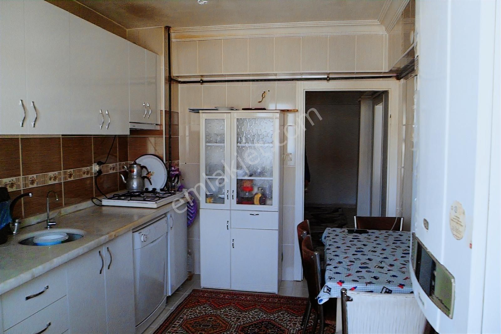 Alsancak Mahallesi Full Yapılı 4+1 Teras Daire Mansuroğlu Emlak' - Görsel 13