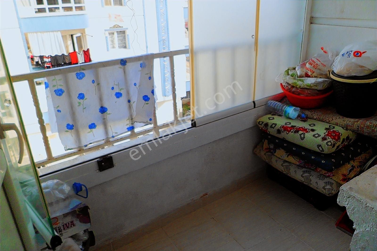 Alsancak Mahallesi Full Yapılı 4+1 Teras Daire Mansuroğlu Emlak' - Görsel 8