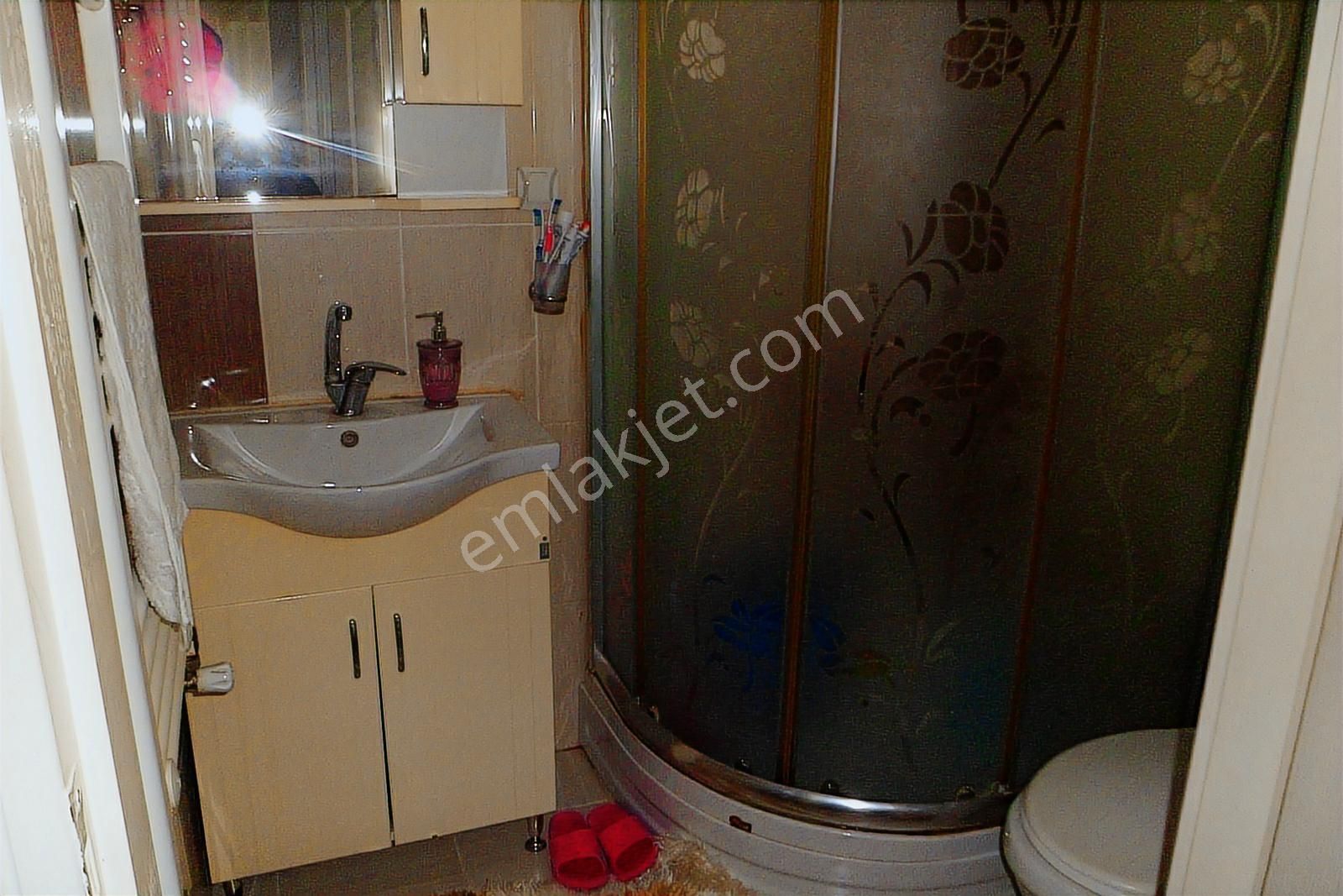 Alsancak Mahallesi Full Yapılı 4+1 Teras Daire Mansuroğlu Emlak' - Görsel 4