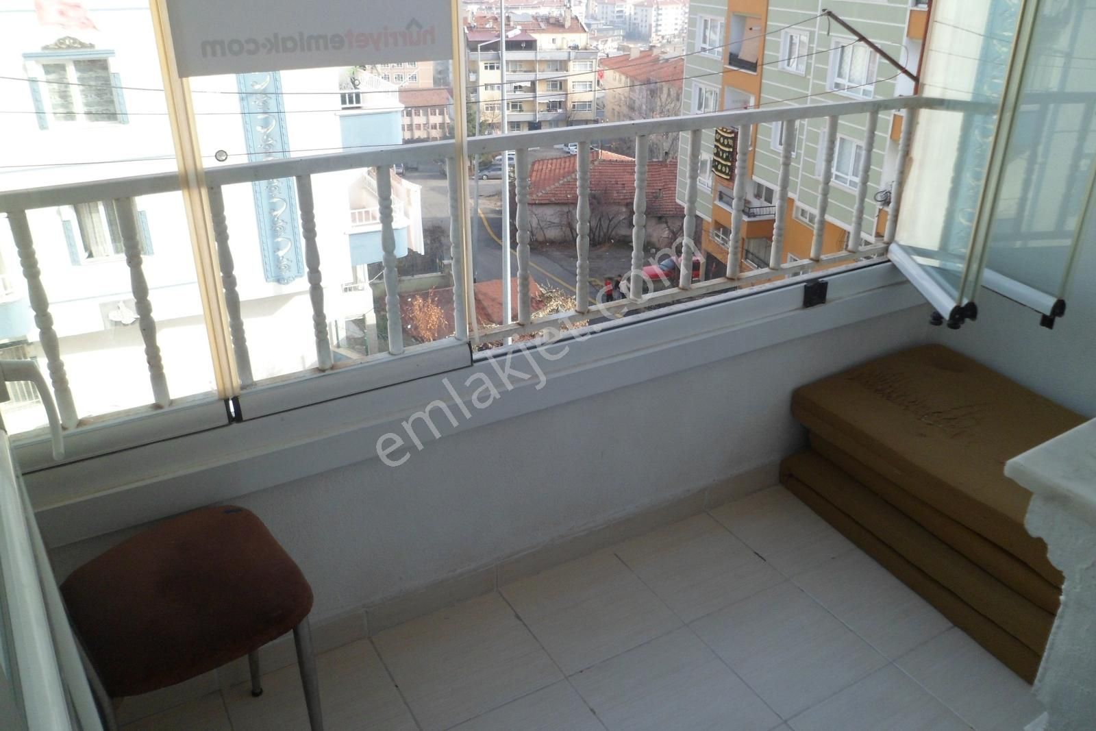 Alsancak Mahallesi Full Yapılı 4+1 Teras Daire Mansuroğlu Emlak' - Görsel 25