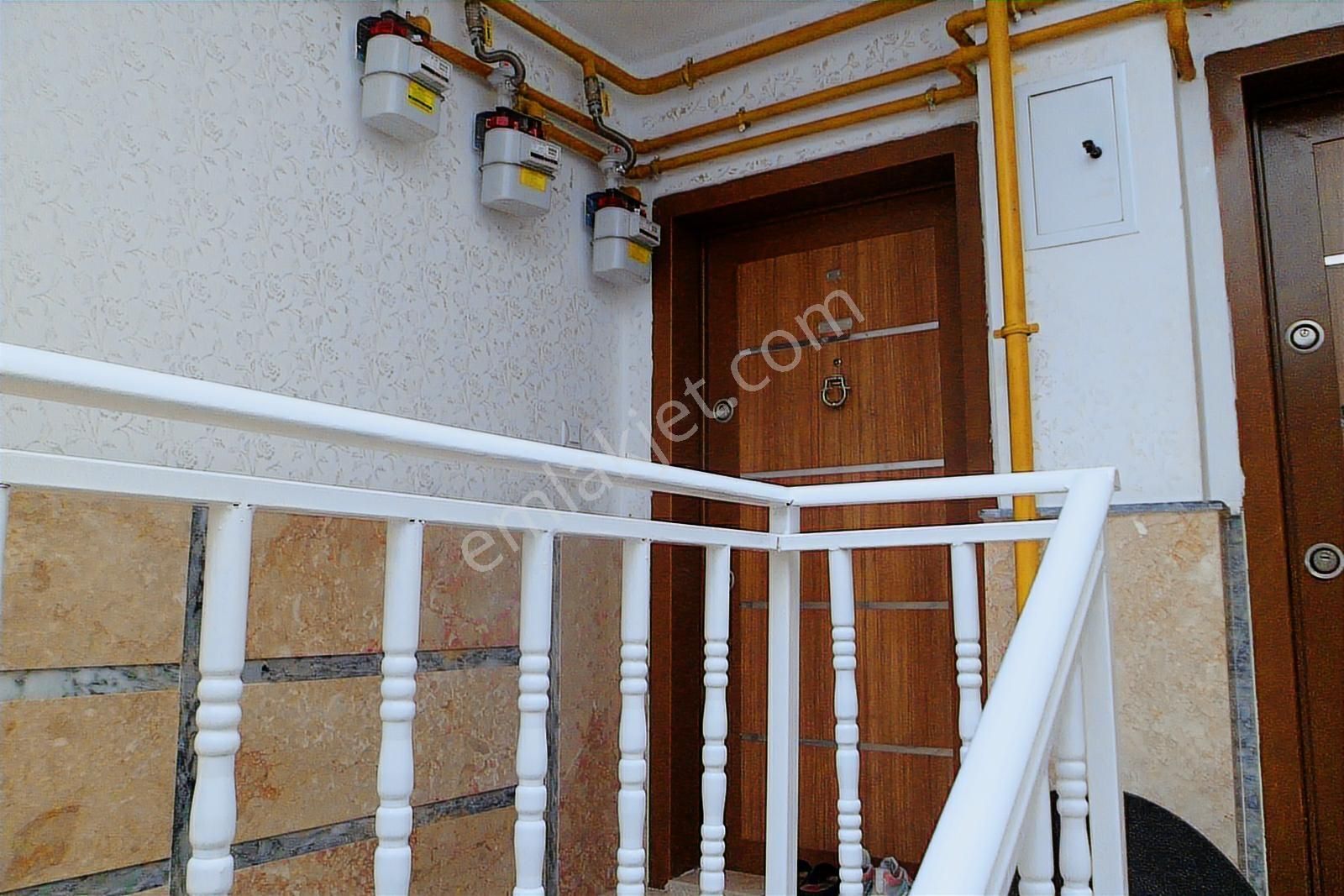 Alsancak Mahallesi Full Yapılı 4+1 Teras Daire Mansuroğlu Emlak' - Görsel 24