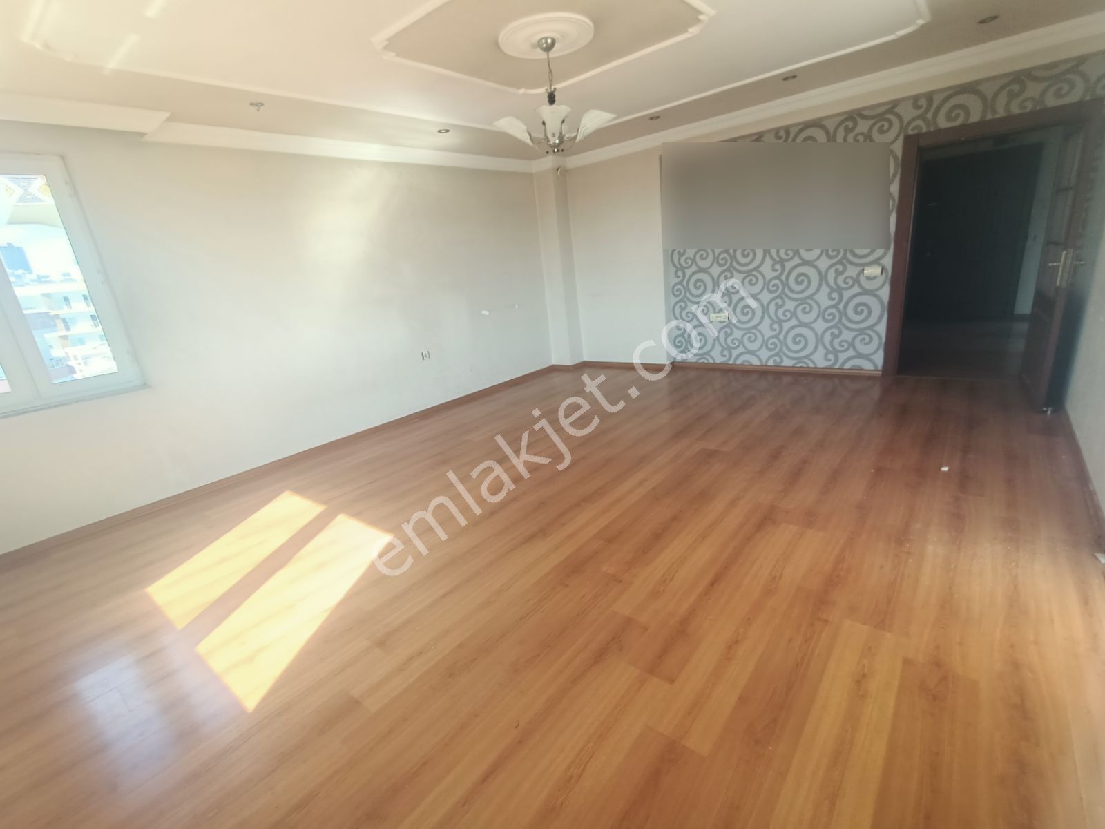 Mersin Yenişehir Limonluk Mahallesi'nde Satılık Geniş Daire - Görsel 2