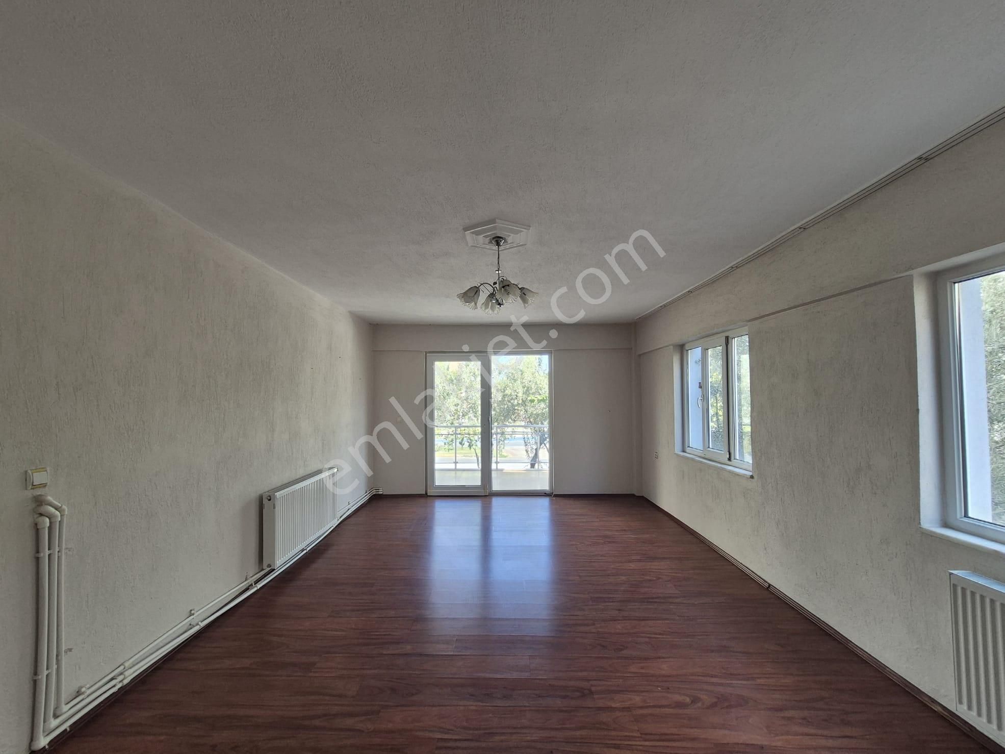 Myra Dan Selçukbey Mahallesi Nde Kiralık Daire - Görsel 13