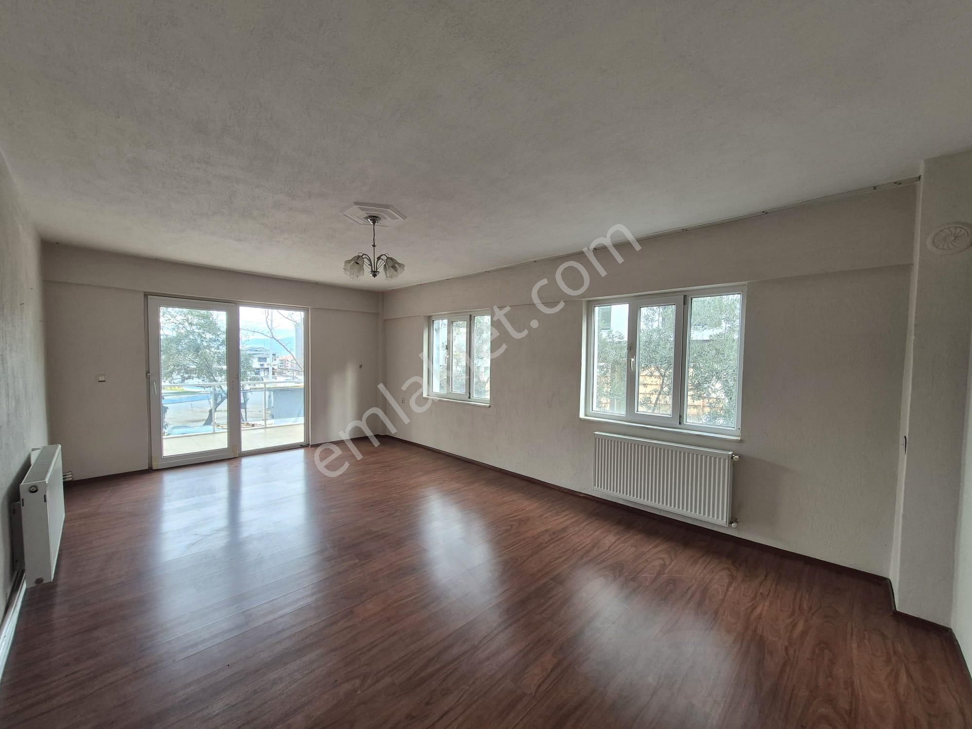 Myra Dan Selçukbey Mahallesi Nde Kiralık Daire - Görsel 15